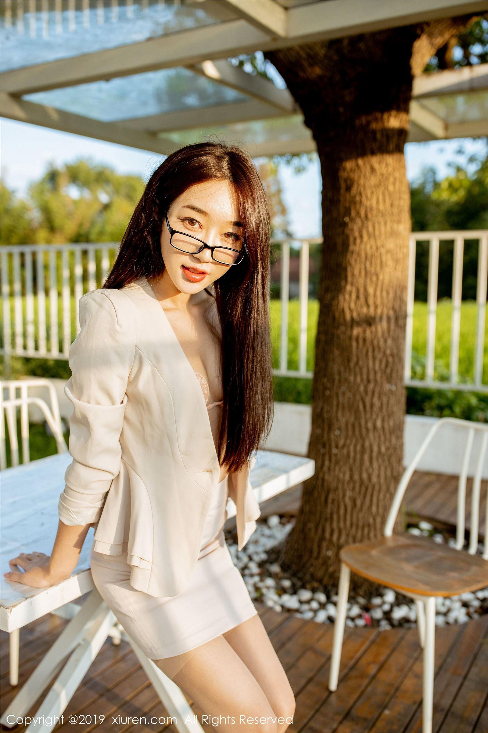 [XIUREN秀人网] 2019.09.27 NO.1700 小九月_p060