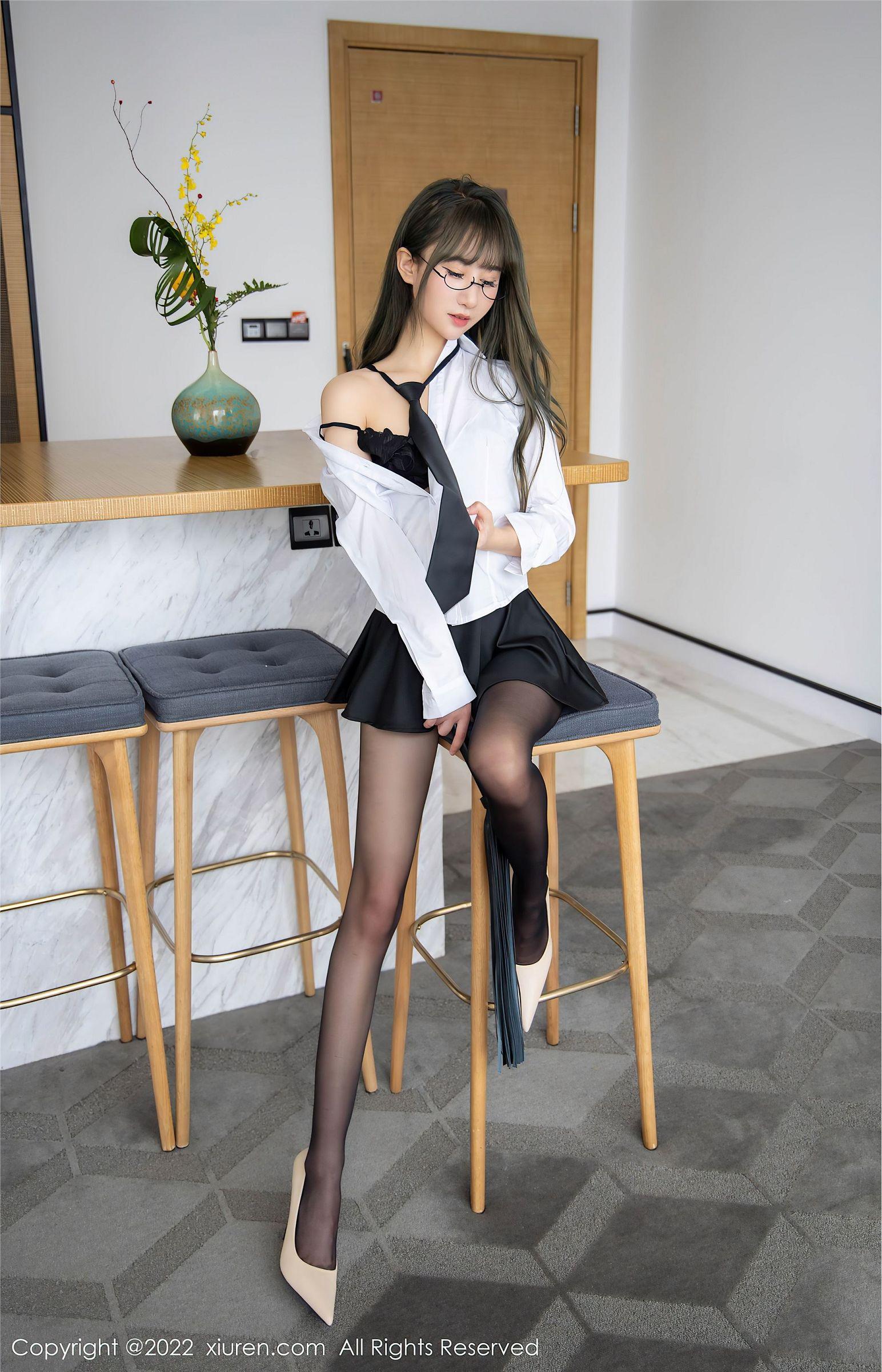 [XIUREN秀人网] 2022.03.29 NO.4789 小果冻儿_p002