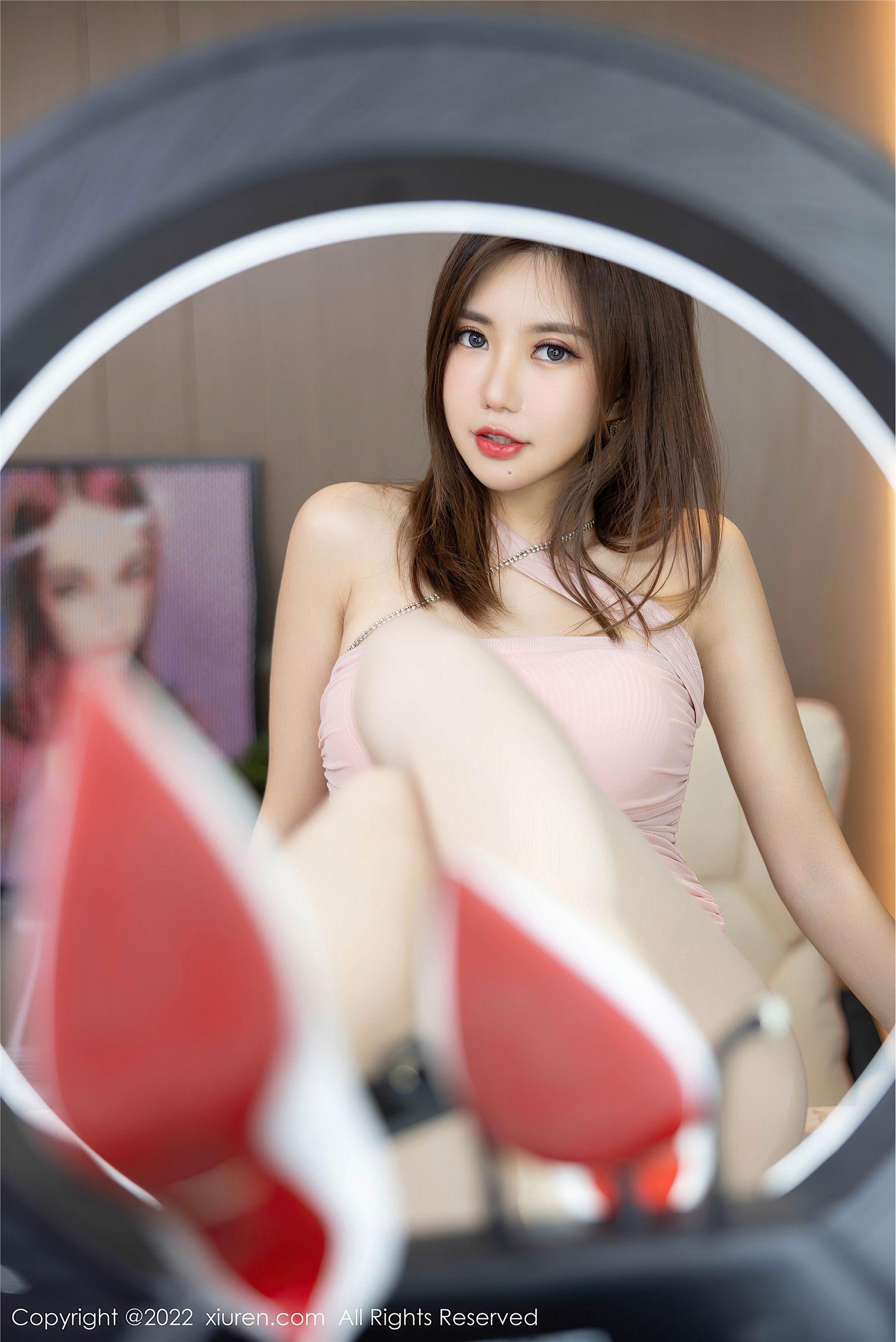 [XIUREN秀人网] 2022.06.02 NO.5101 绮里嘉ula_p056