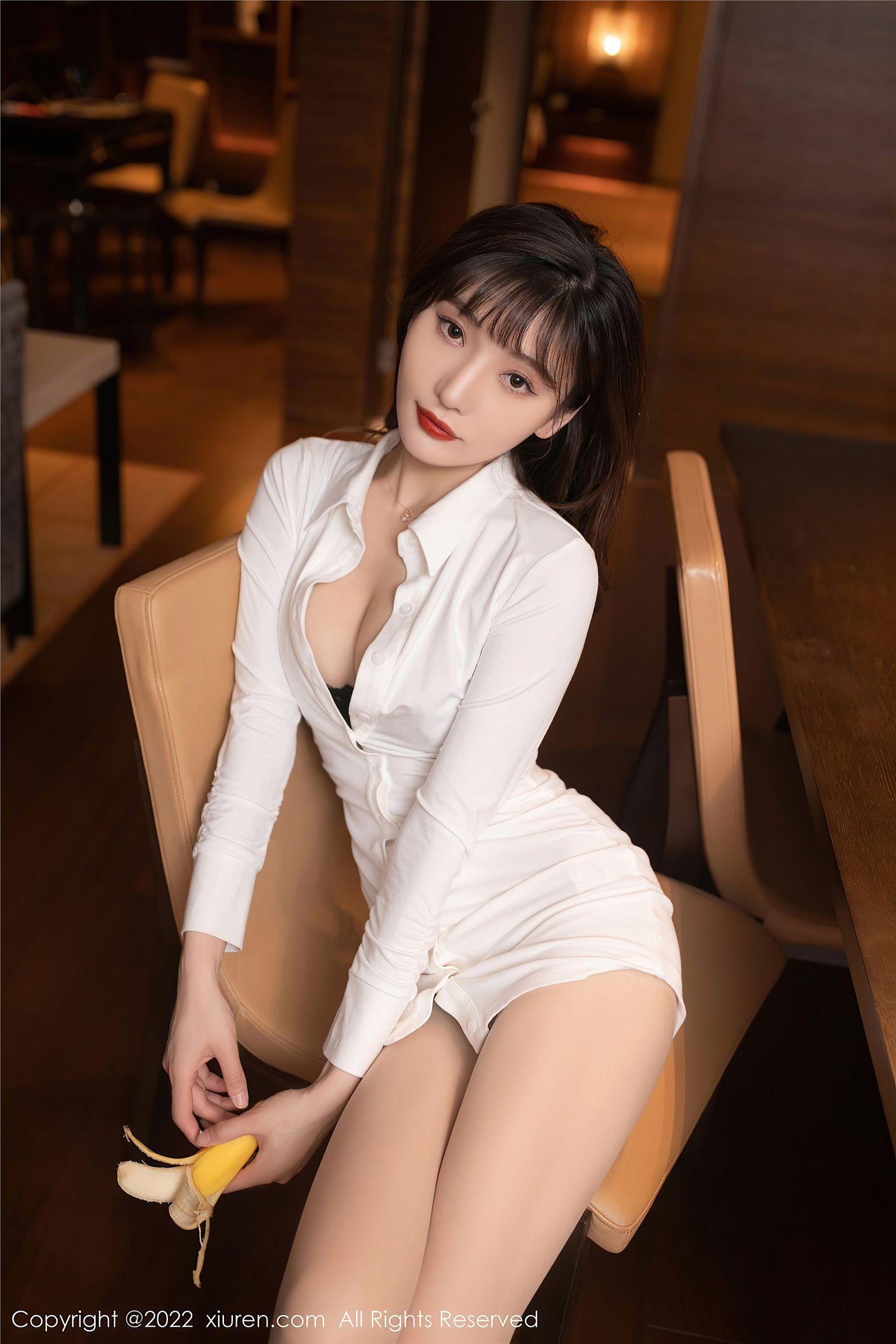 [XIUREN秀人网] 2022.08.11 NO.5425 陆萱萱_p023