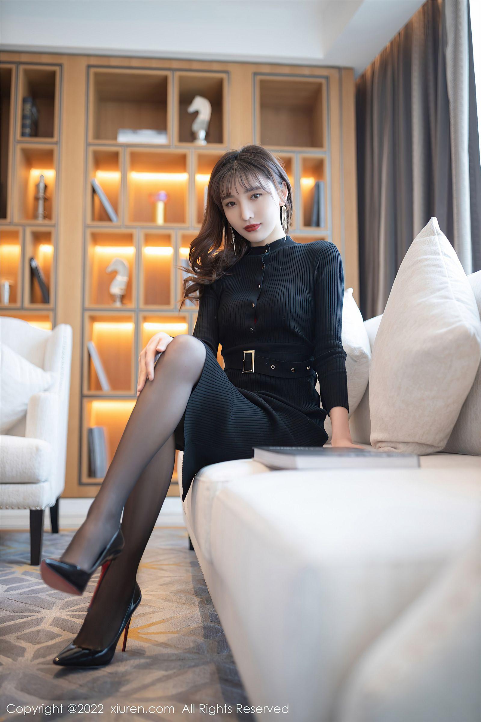 [XIUREN秀人网] 2022.03.31 NO.4806 陆萱萱_p016