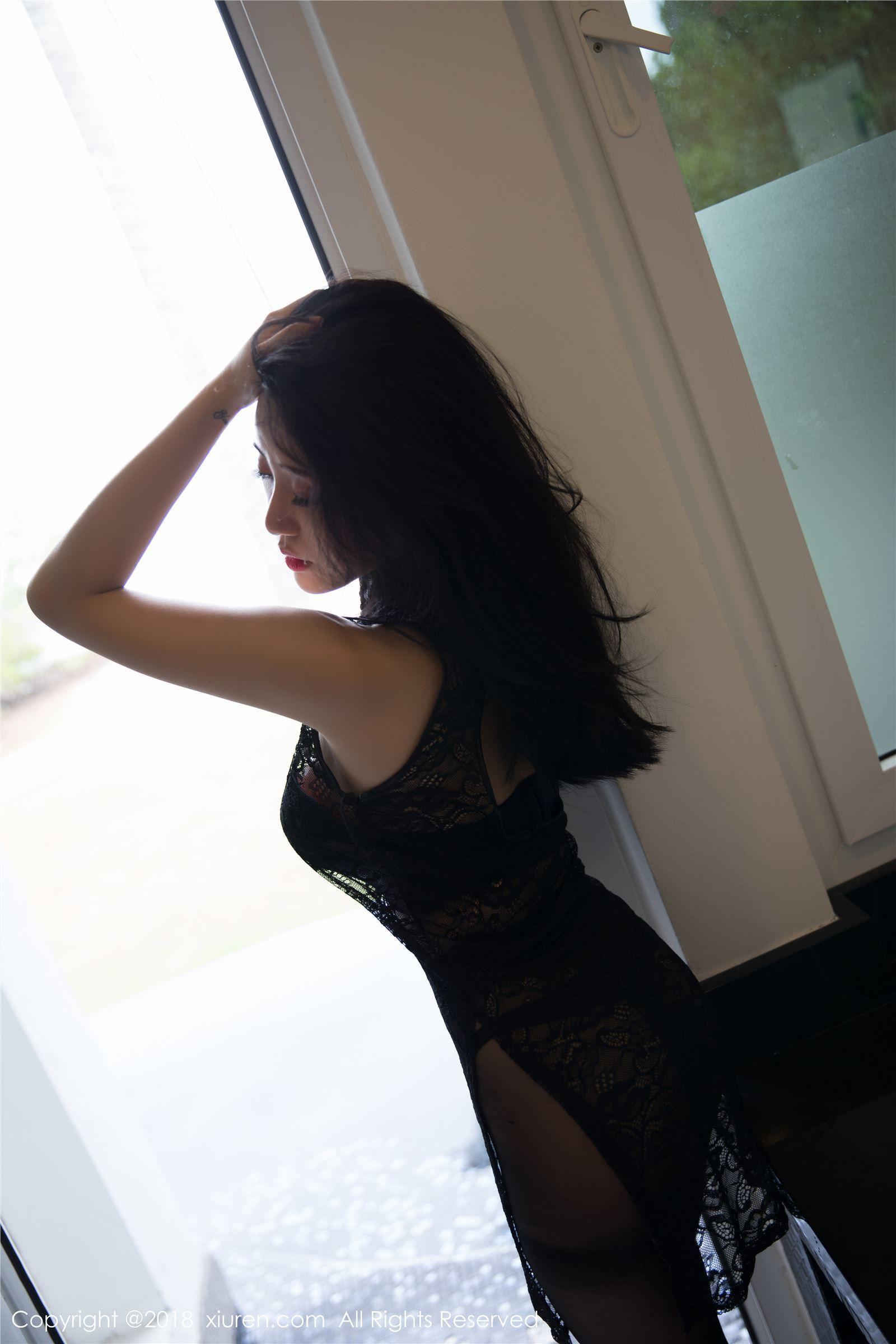 [秀人XIUREN] 2018.10.10 NO.1184 兜豆靓Youlina_p017