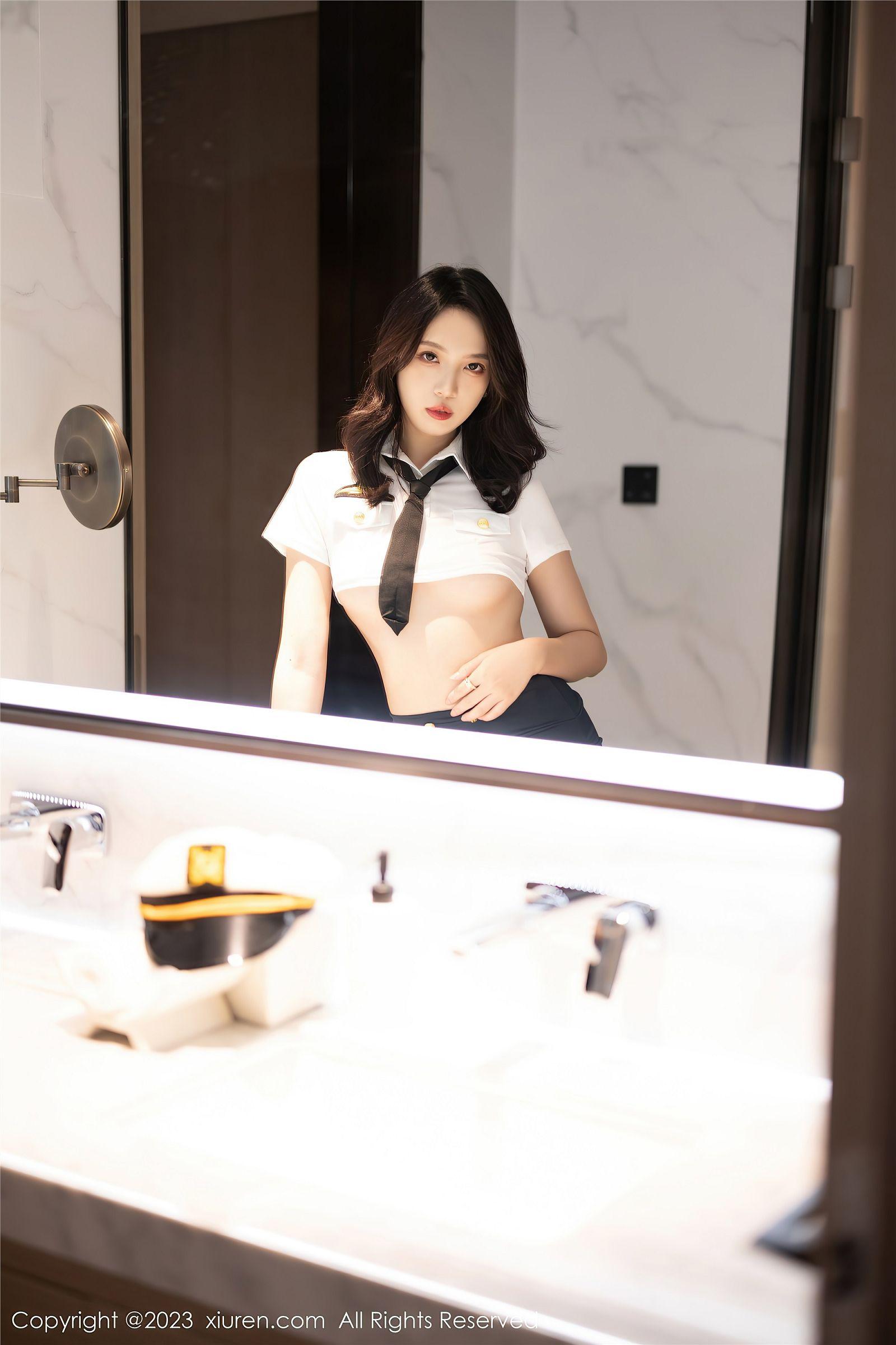 [XIUREN秀人网] 2023.07.12 NO.7068 郑颖姗Bev 黑丝_p003