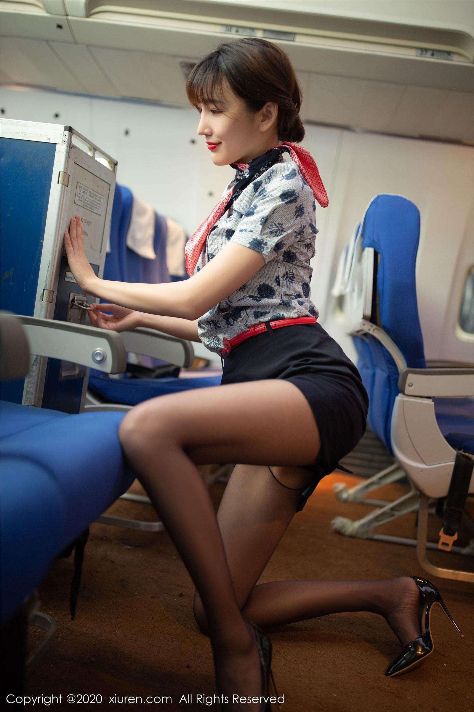 [XIUREN秀人网] 2020.04.30 NO.2206 陆萱萱_p056