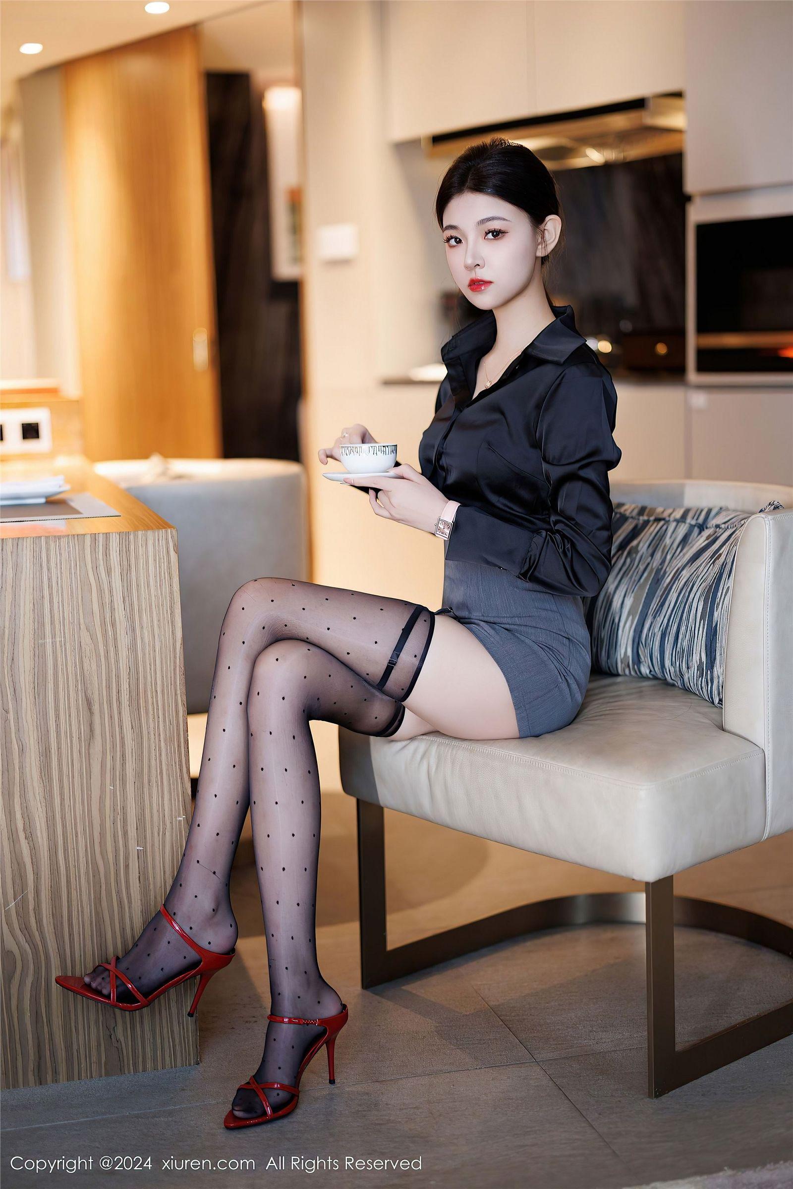[XIUREN秀人网] 2024.12.16 NO.9604 初梦瑶_p008