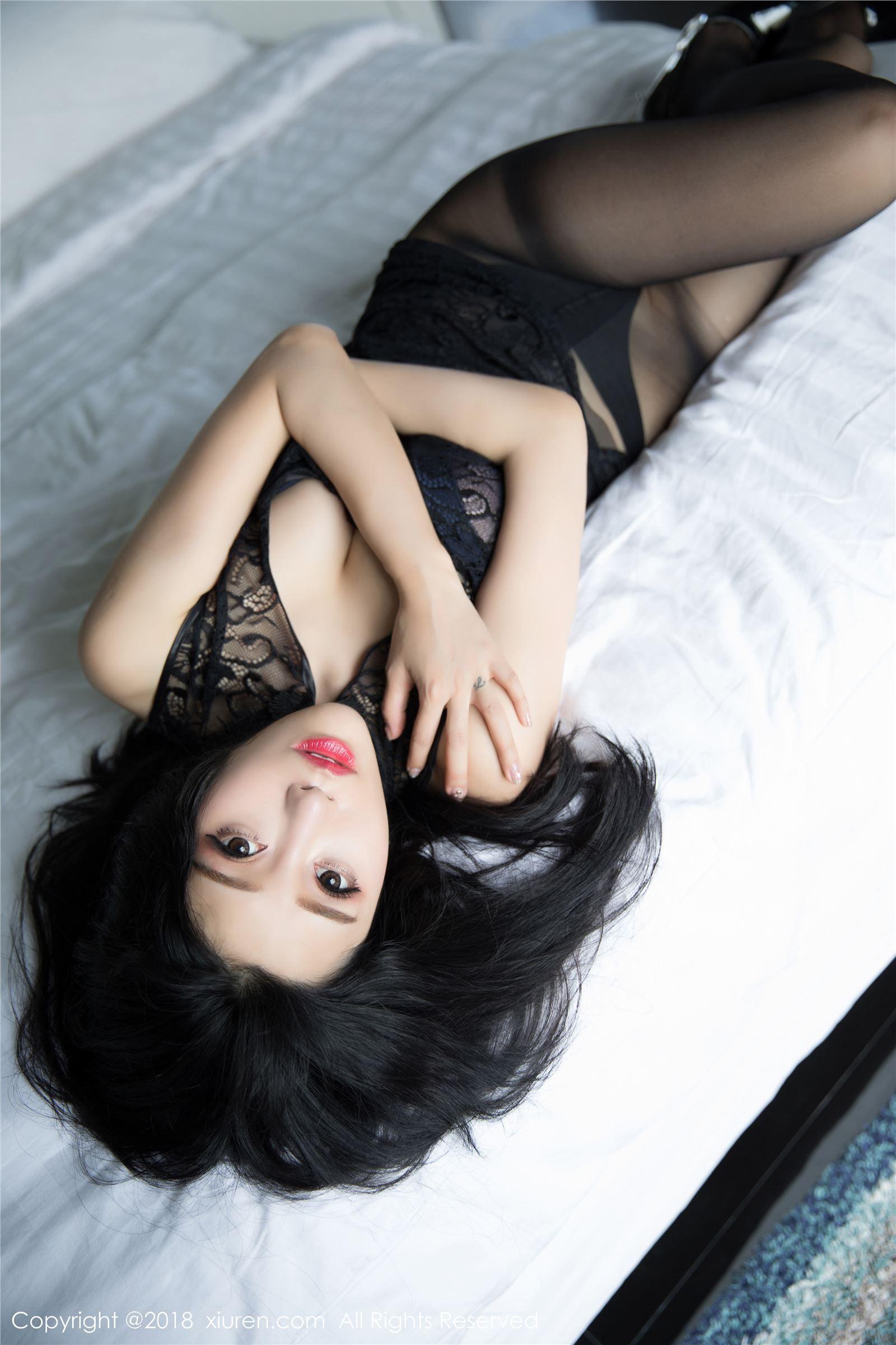 [秀人XIUREN] 2018.10.10 NO.1184 兜豆靓Youlina_p026