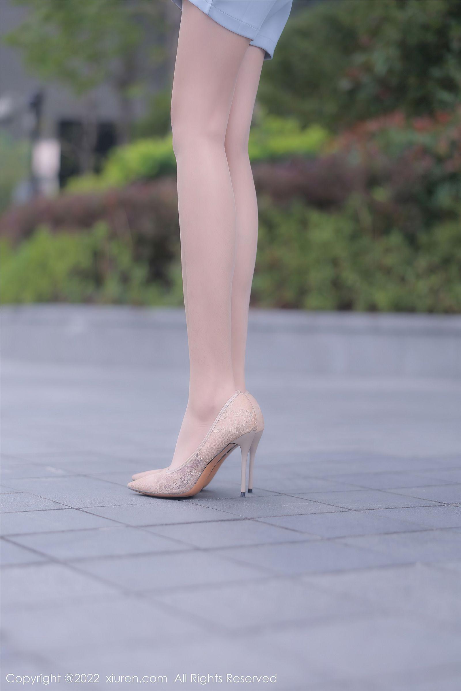 [XIUREN秀人网] 2022.10.13 NO.5704 Arude薇薇_p028