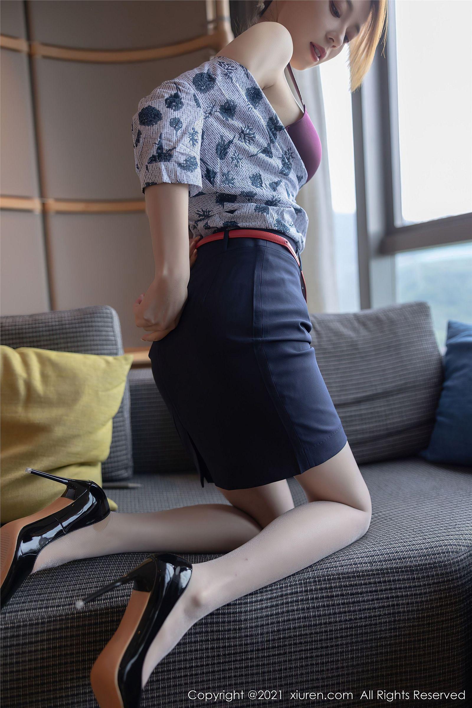 [XIUREN秀人网] 2021.10.27 NO.4126 言沫_p044