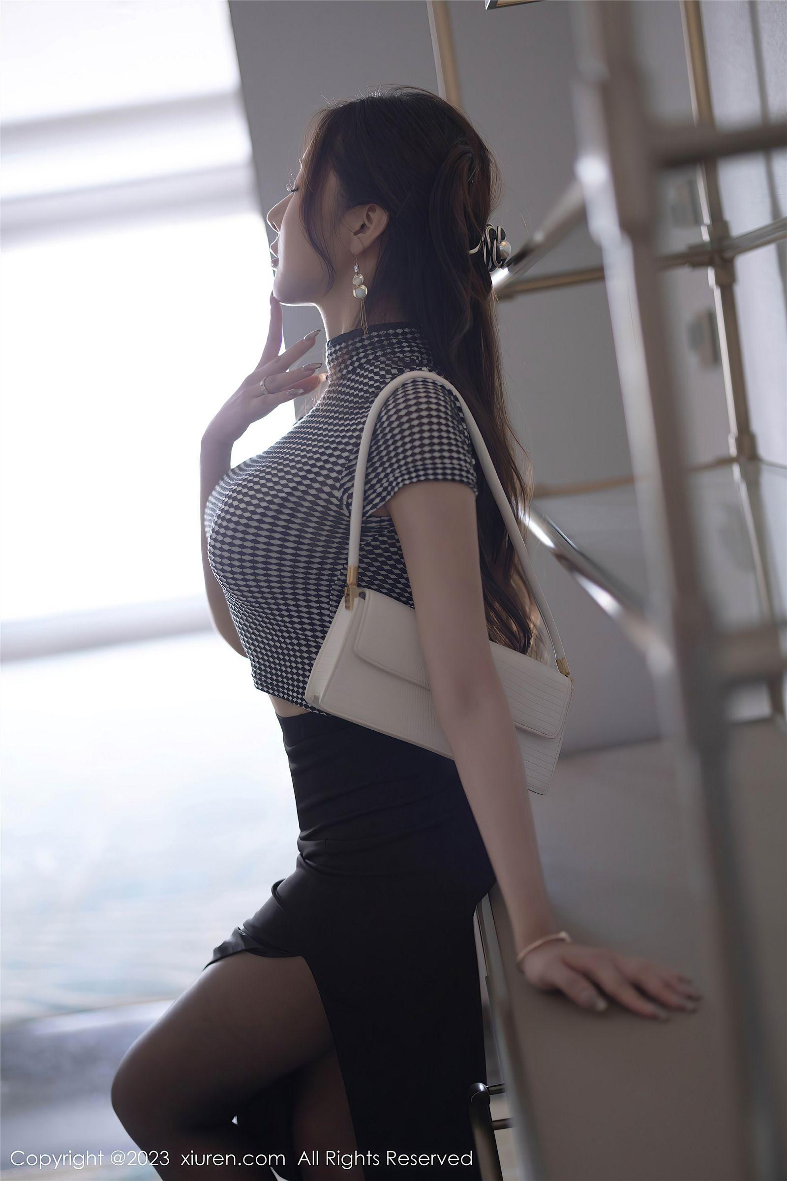 [XIUREN秀人网] 2023.11.22 NO.7703 王馨瑶yanni_p002