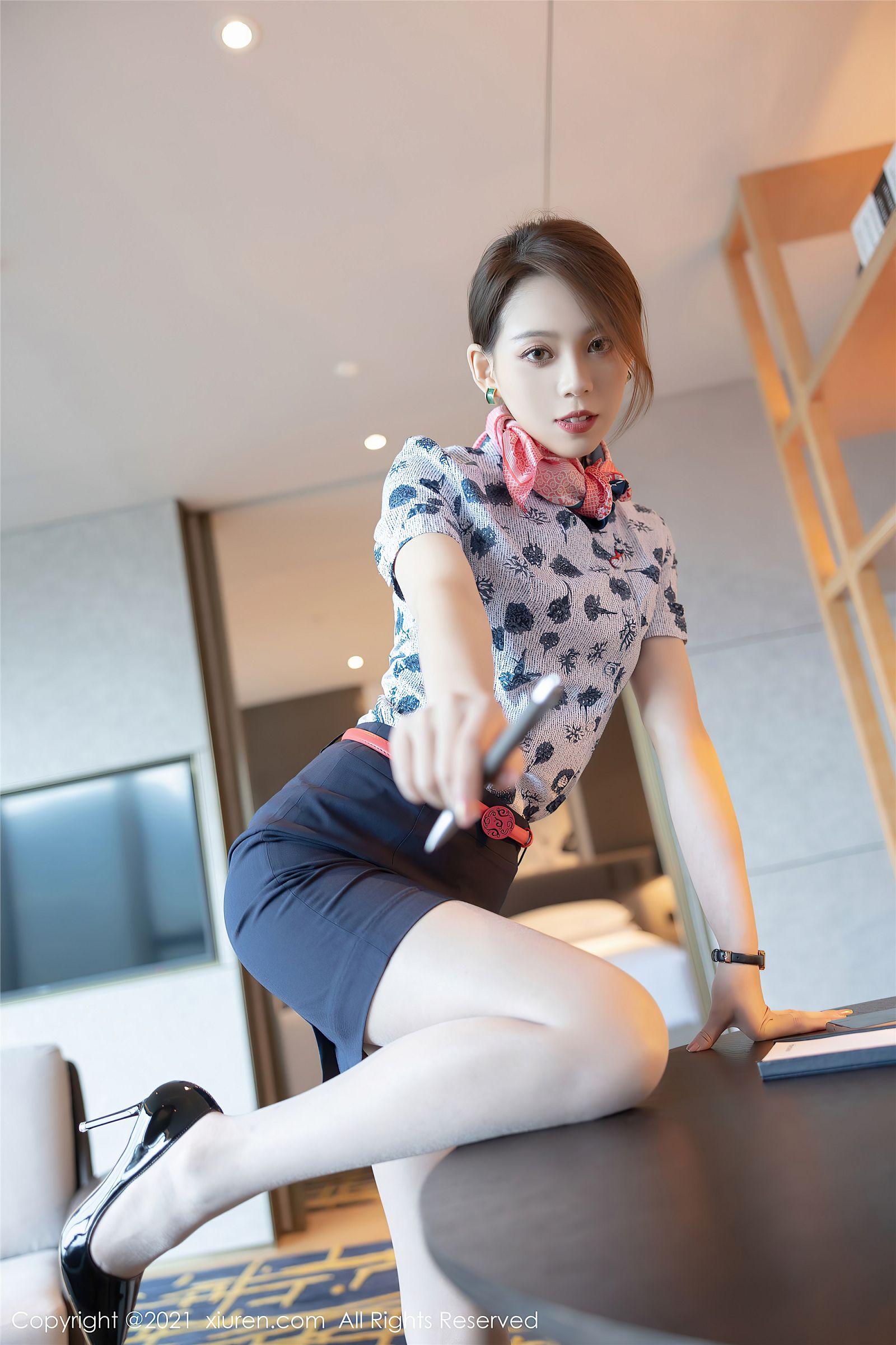 [XIUREN秀人网] 2021.10.27 NO.4126 言沫_p015