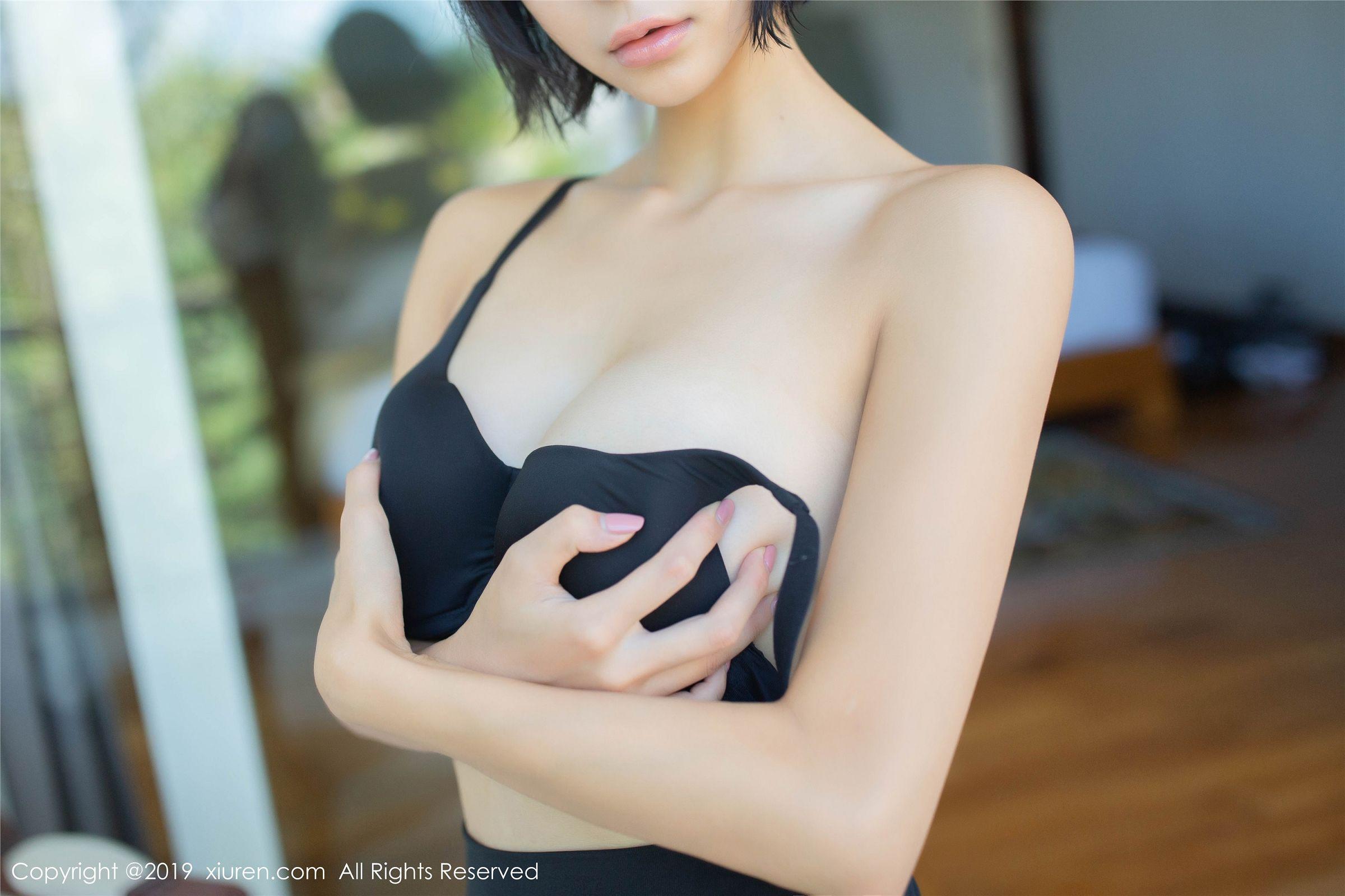 [XIUREN秀人网] 2019.08.27 NO.1649 白衬衫黑丝_袜的秘书 蓝夏Akasha_p006