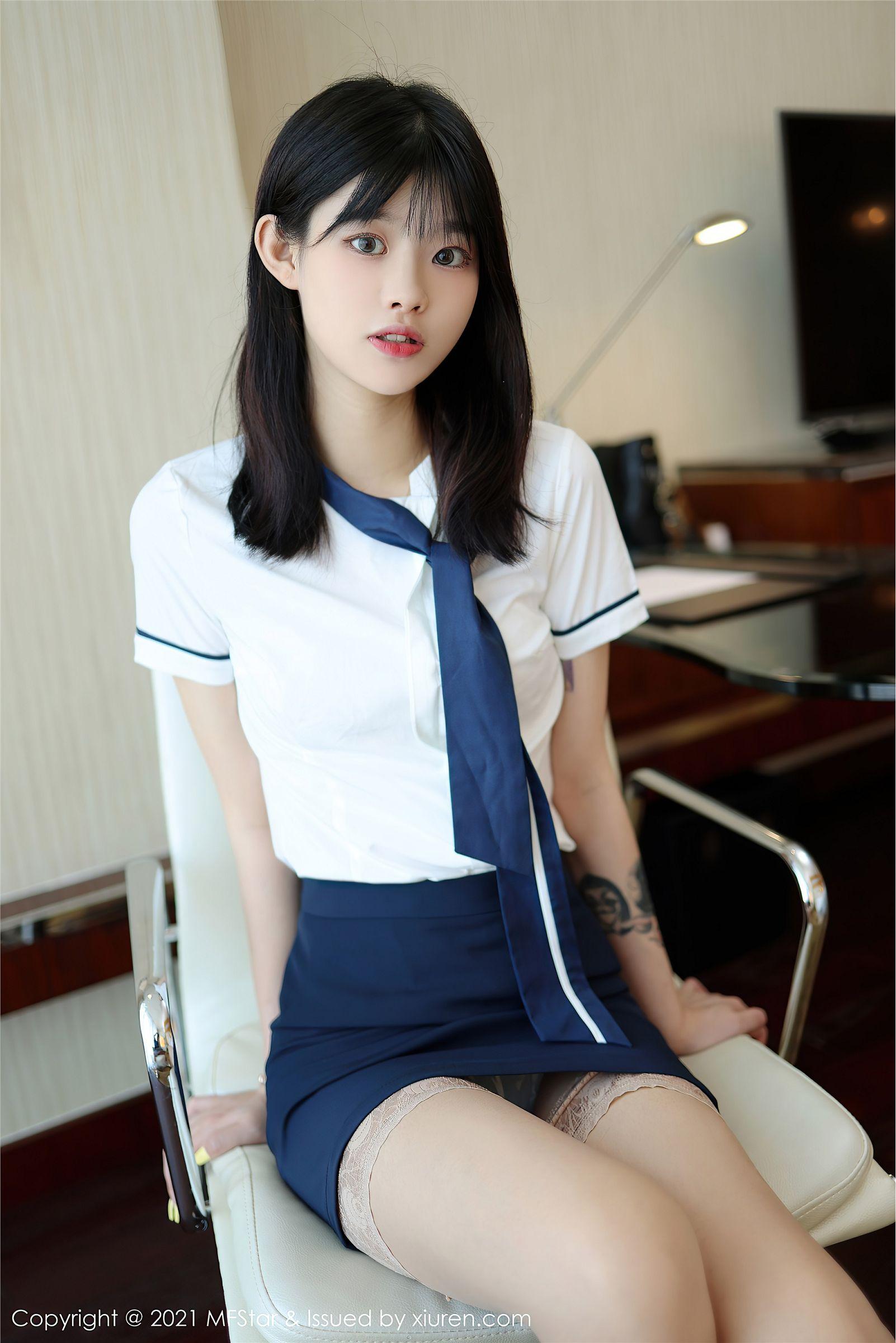 [MFStar模范学院] 2021.07.23 NO.516 77qiqi_p002