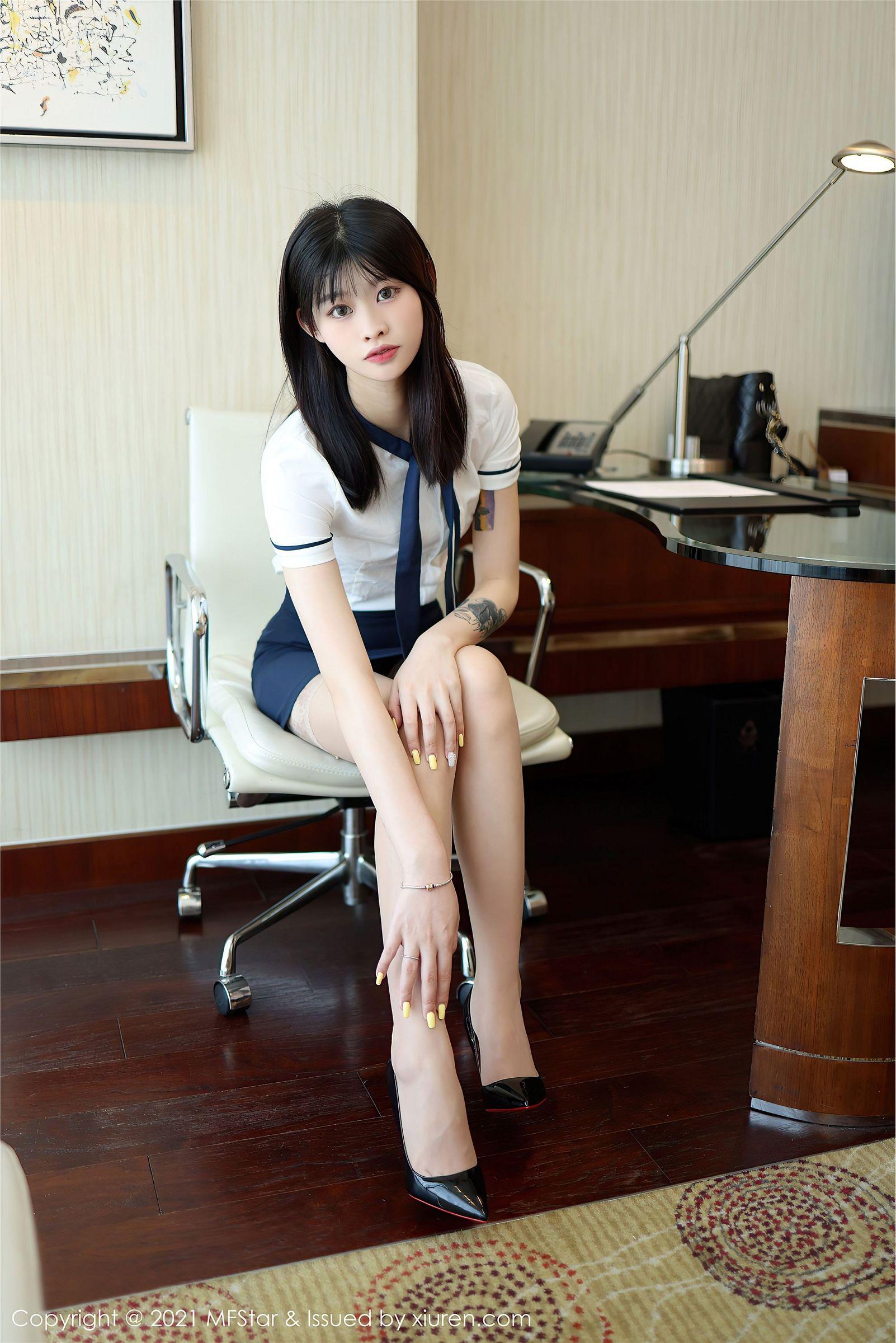 [MFStar模范学院] 2021.07.23 NO.516 77qiqi_p028