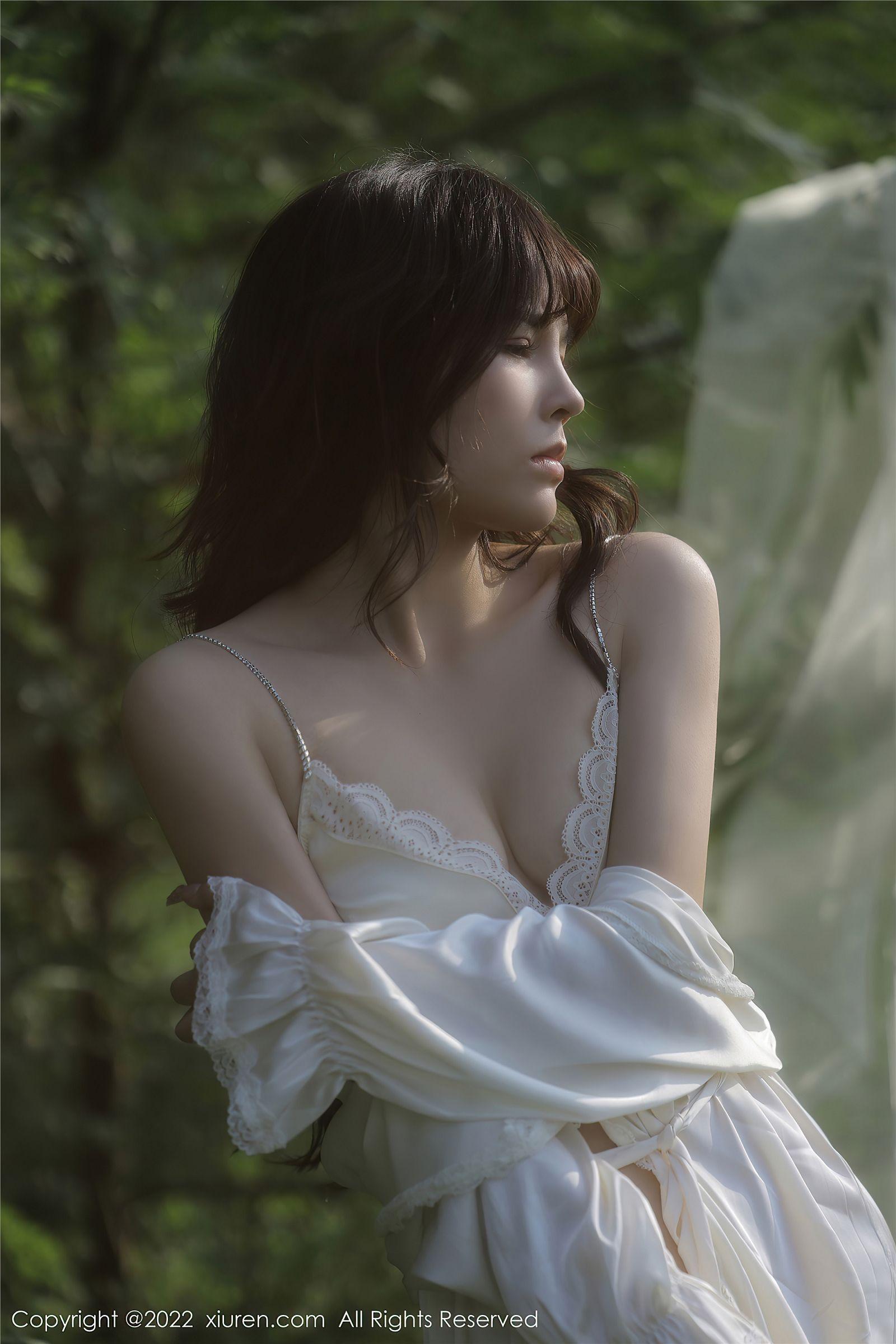 [XIUREN秀人网] 2022.06.02 NO.5098 许嘉欣_p002