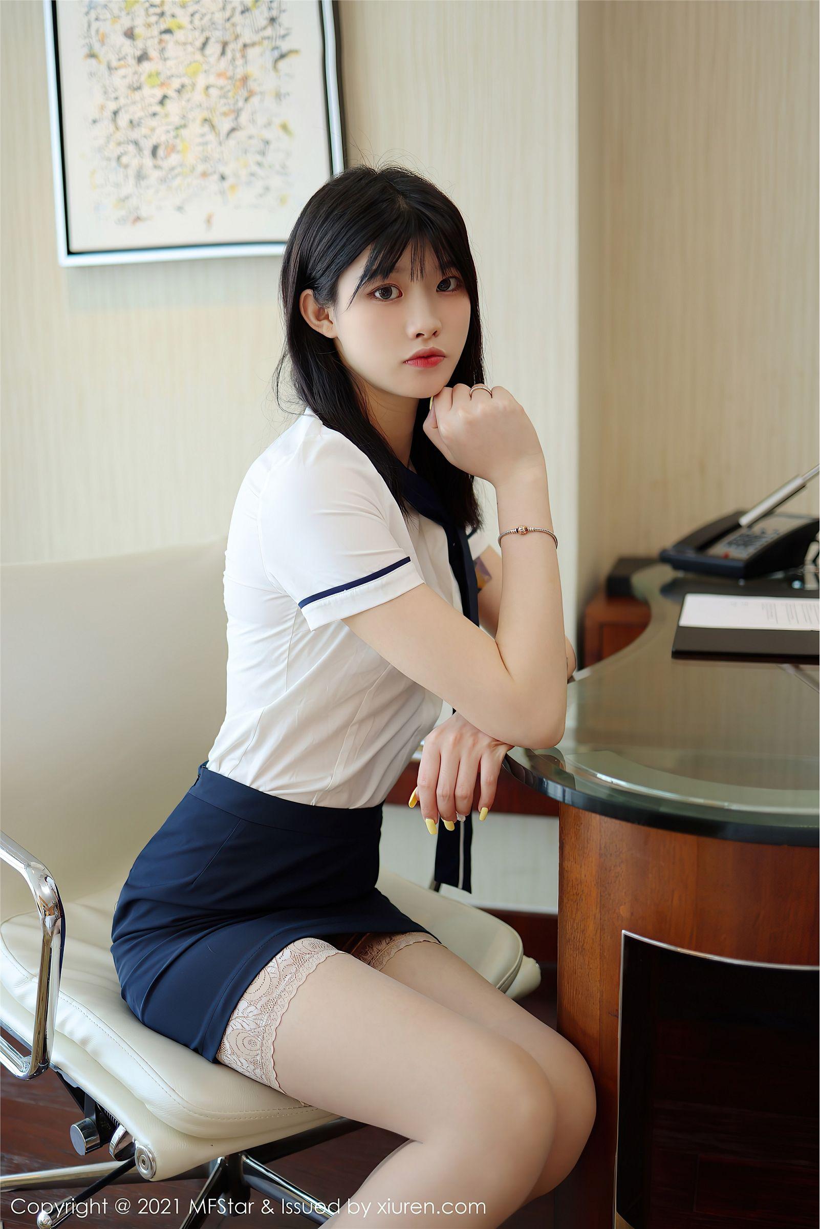 [MFStar模范学院] 2021.07.23 NO.516 77qiqi_p003