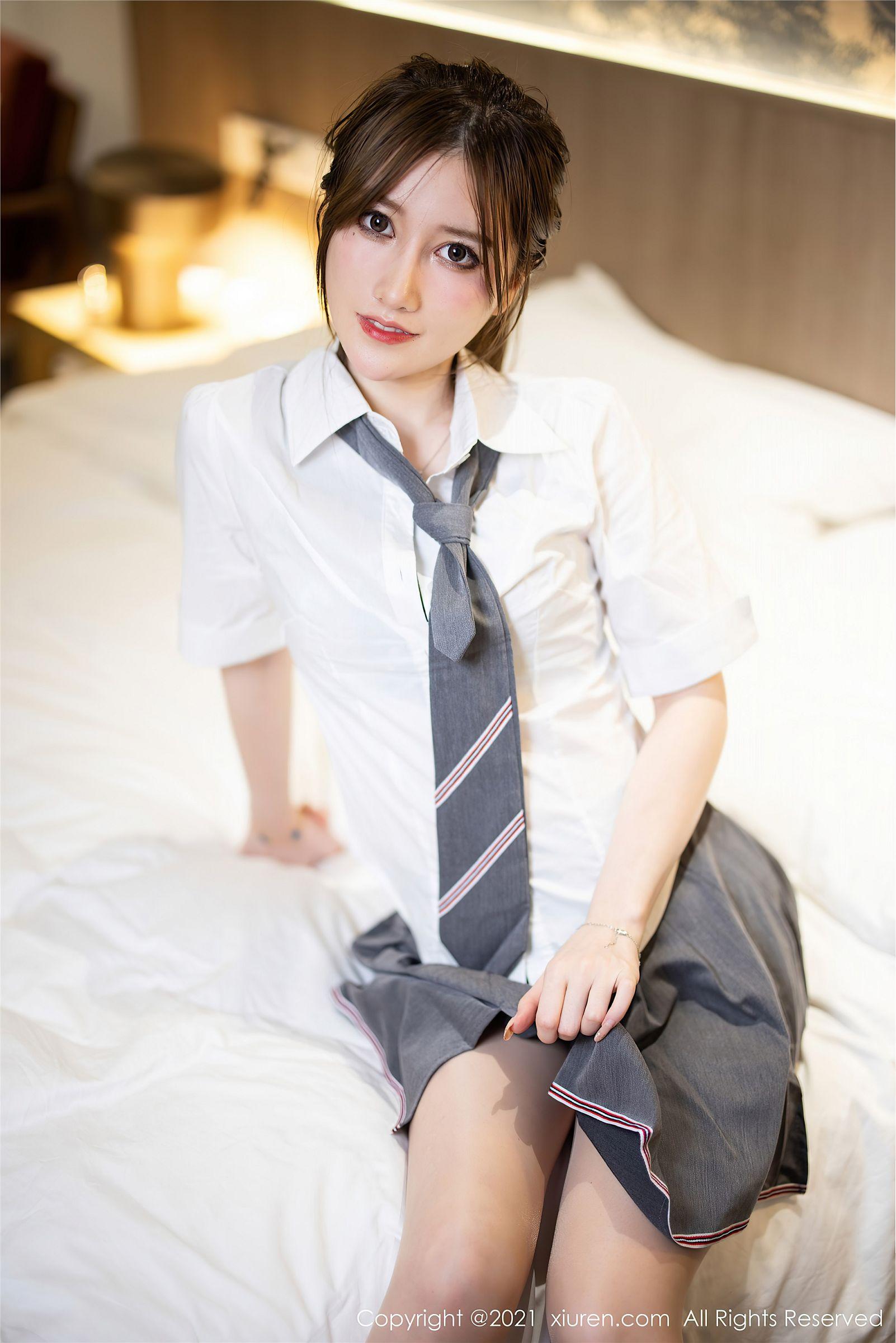 [XIUREN秀人网] 2021.09.01 NO.3882 美桃酱_p016