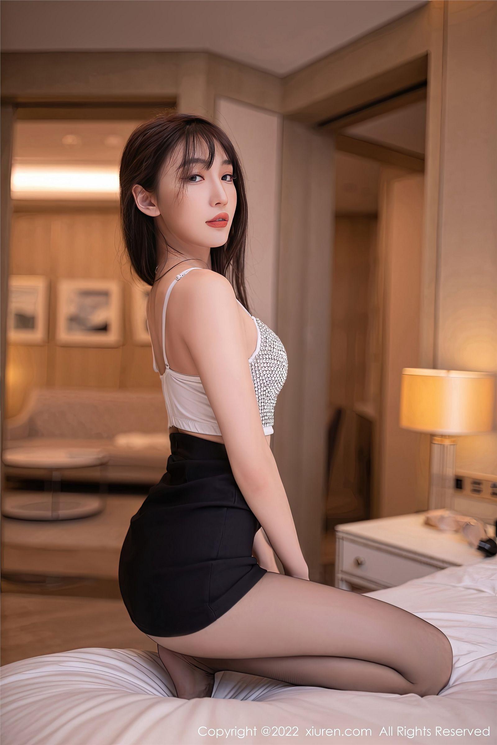 [XIUREN秀人网] 2022.12.01 NO.5940 陆萱萱_p044