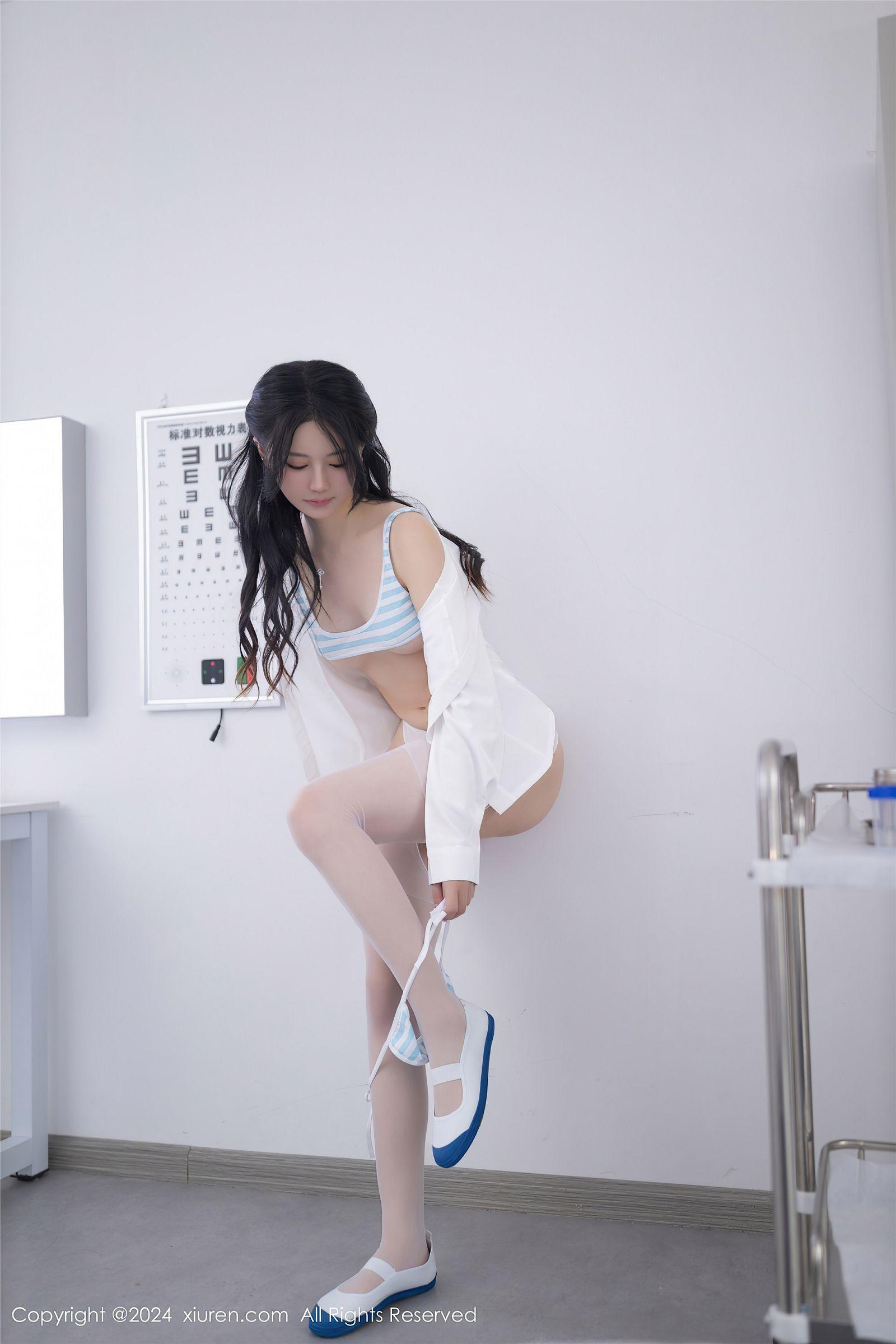 [XIUREN秀人网] 2024.07.12 NO.8852 幼幼_p015