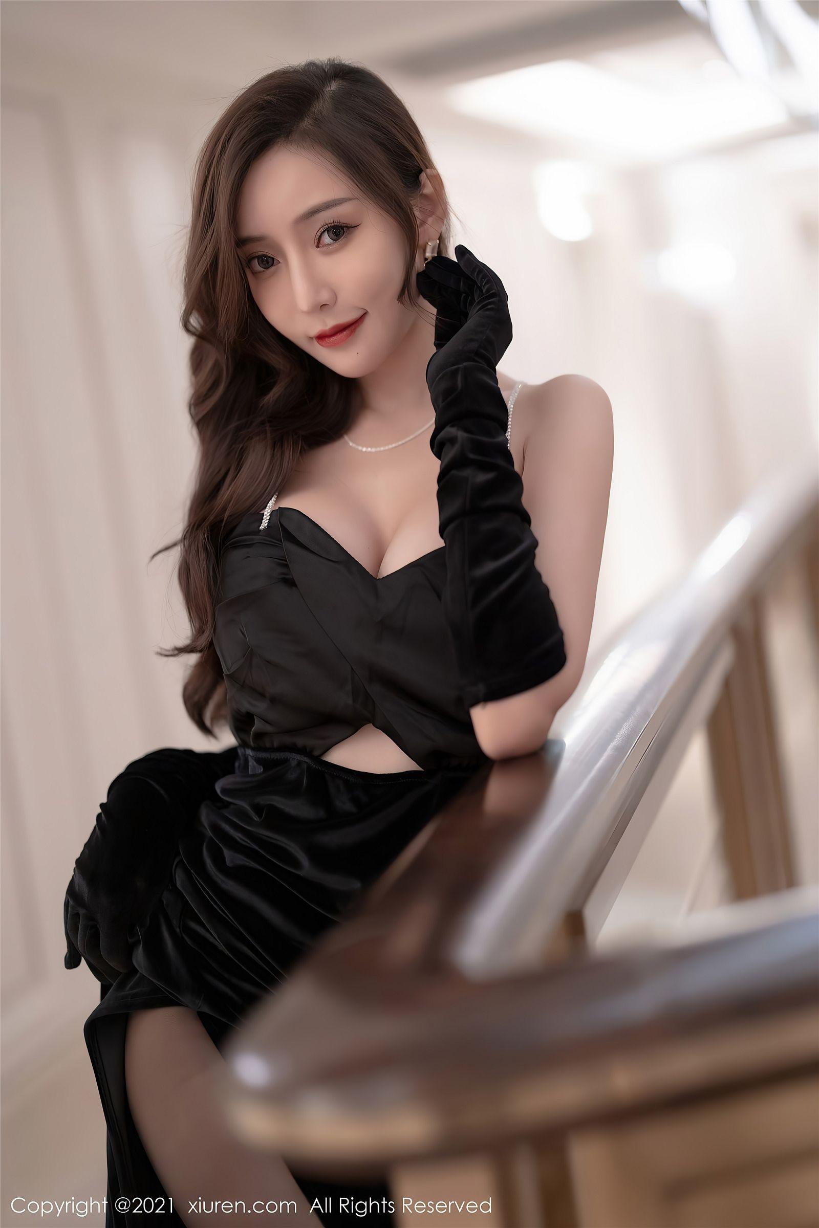 [XIUREN秀人网] 2021.10.22 NO.4101 王馨瑶yanni_p013