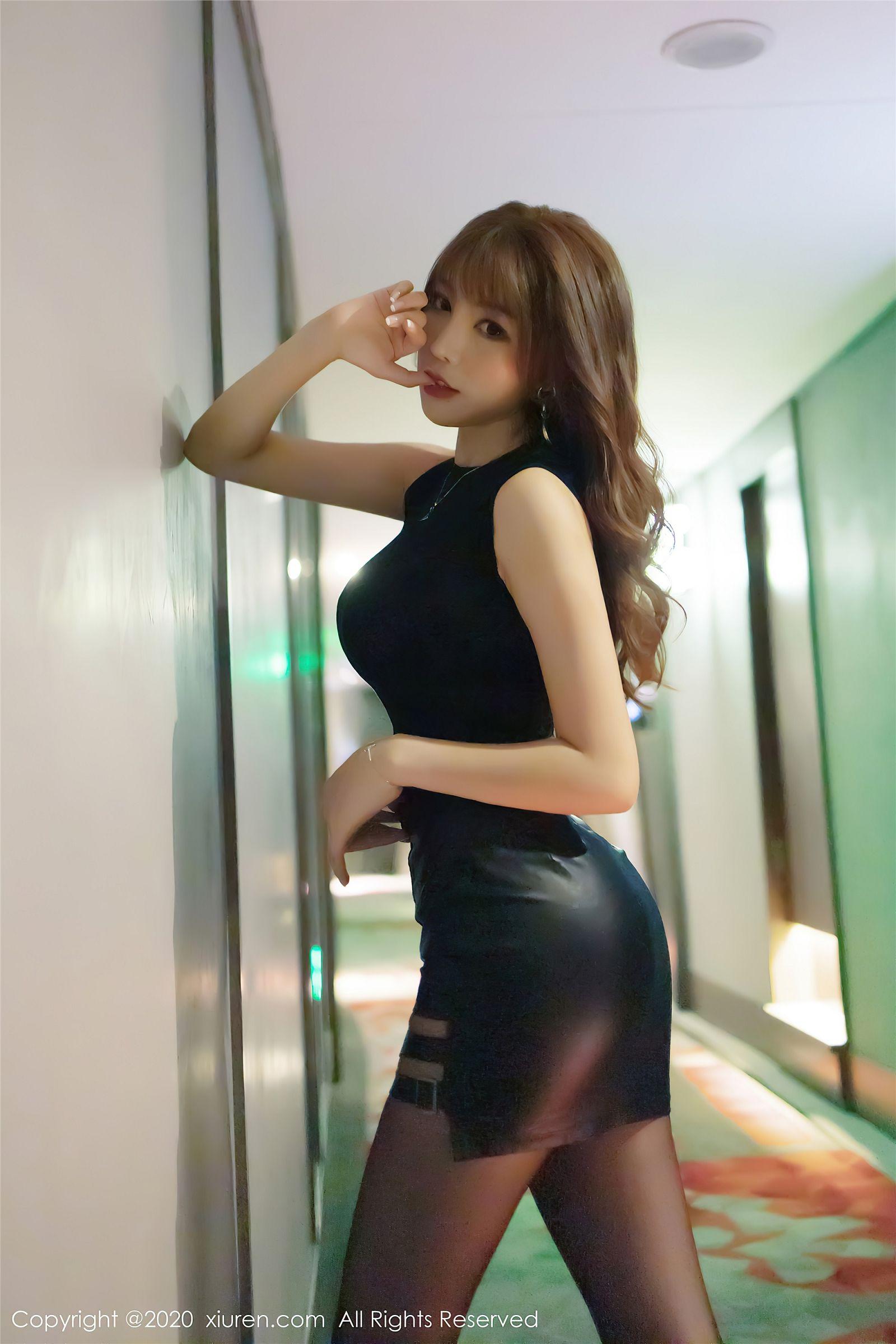 [XIUREN秀人网] 2020.08.14 NO.2445 芝芝Booty_p028