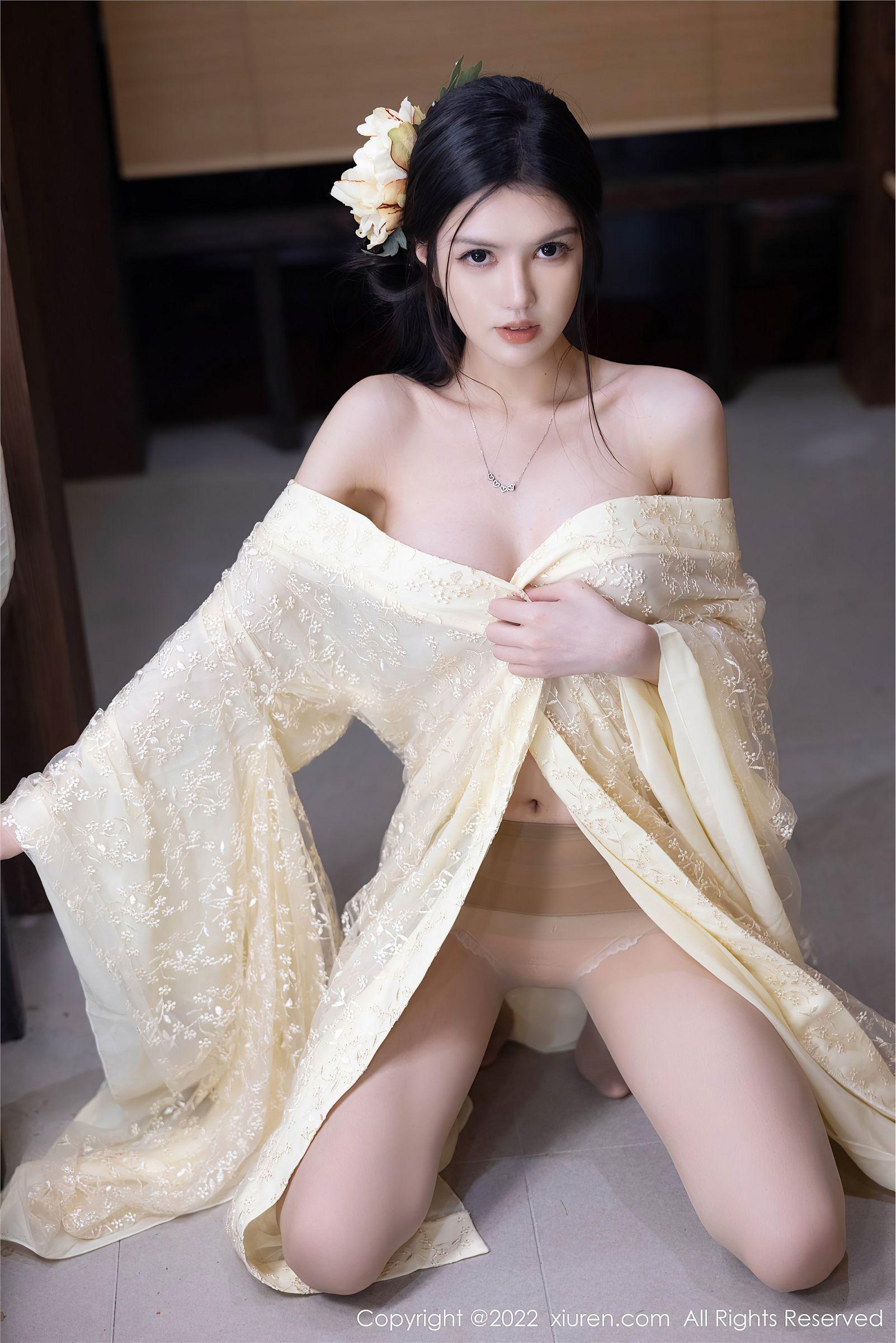 [XIUREN秀人网] 2022.08.04 NO.5387 媛媛酱belle_p045