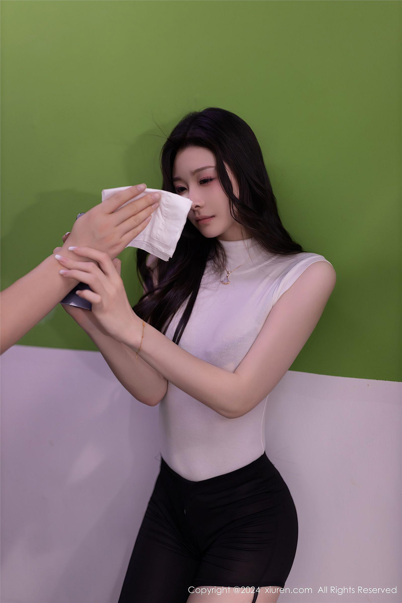 [XIUREN秀人网] 2024.03.21 NO.8270 小逗逗_p034