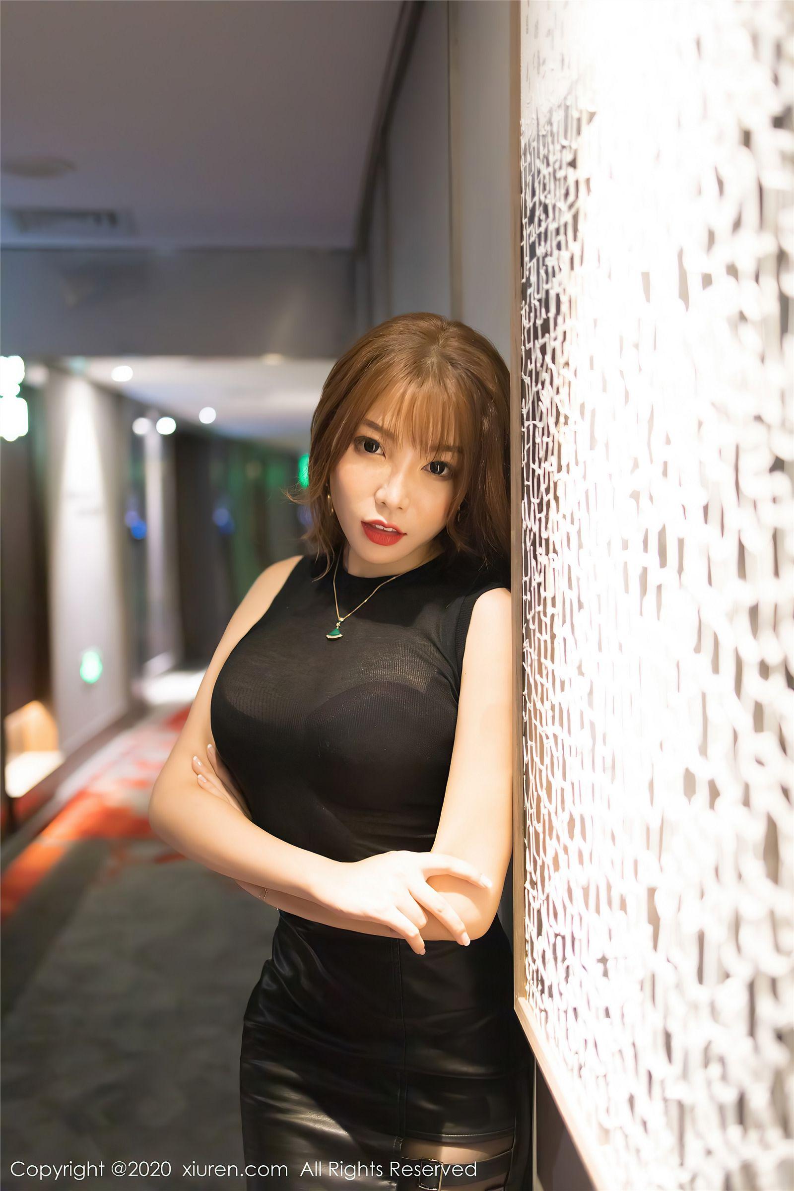 [XIUREN秀人网] 2020.08.14 NO.2445 芝芝Booty_p040