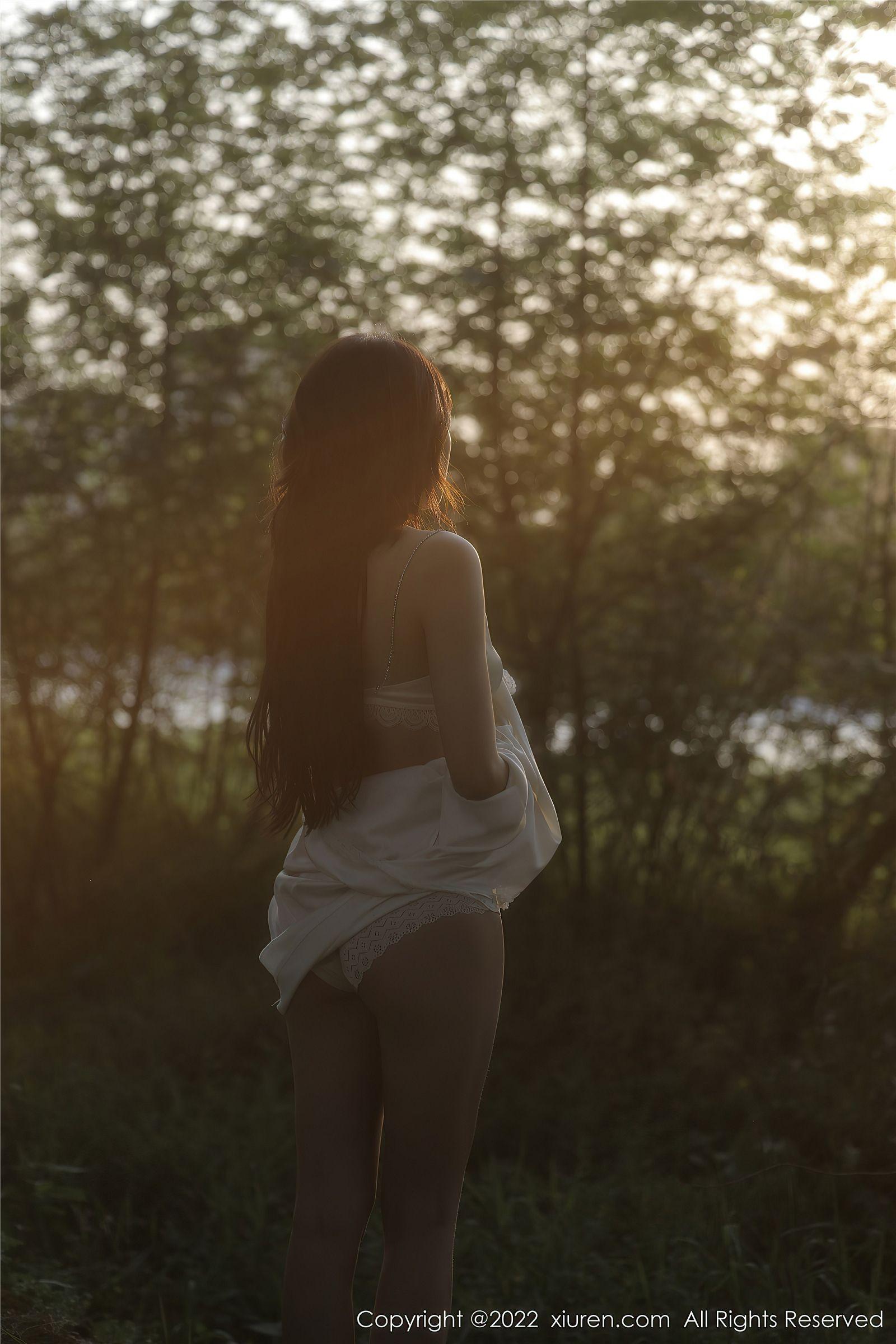[XIUREN秀人网] 2022.06.02 NO.5098 许嘉欣_p055