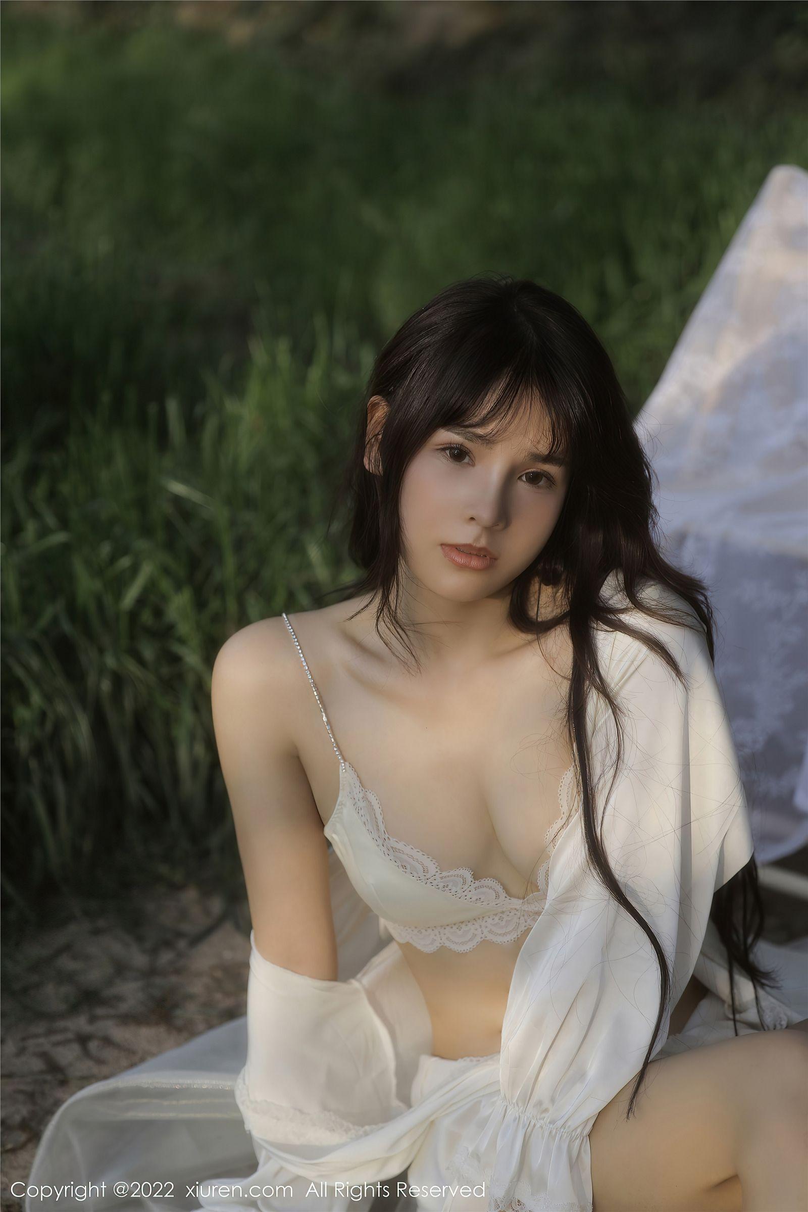 [XIUREN秀人网] 2022.06.02 NO.5098 许嘉欣_p044