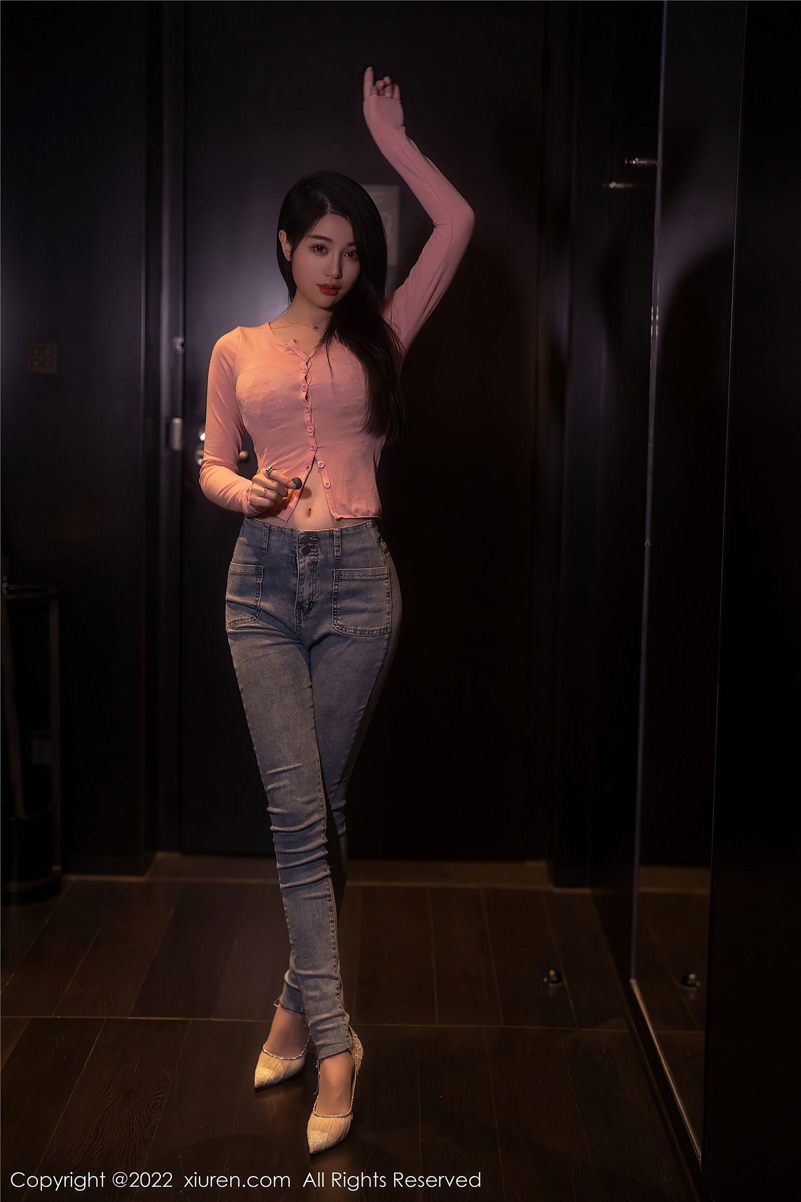 [XIUREN秀人网] 2022.08.29 NO.5506 美七Mia_p016