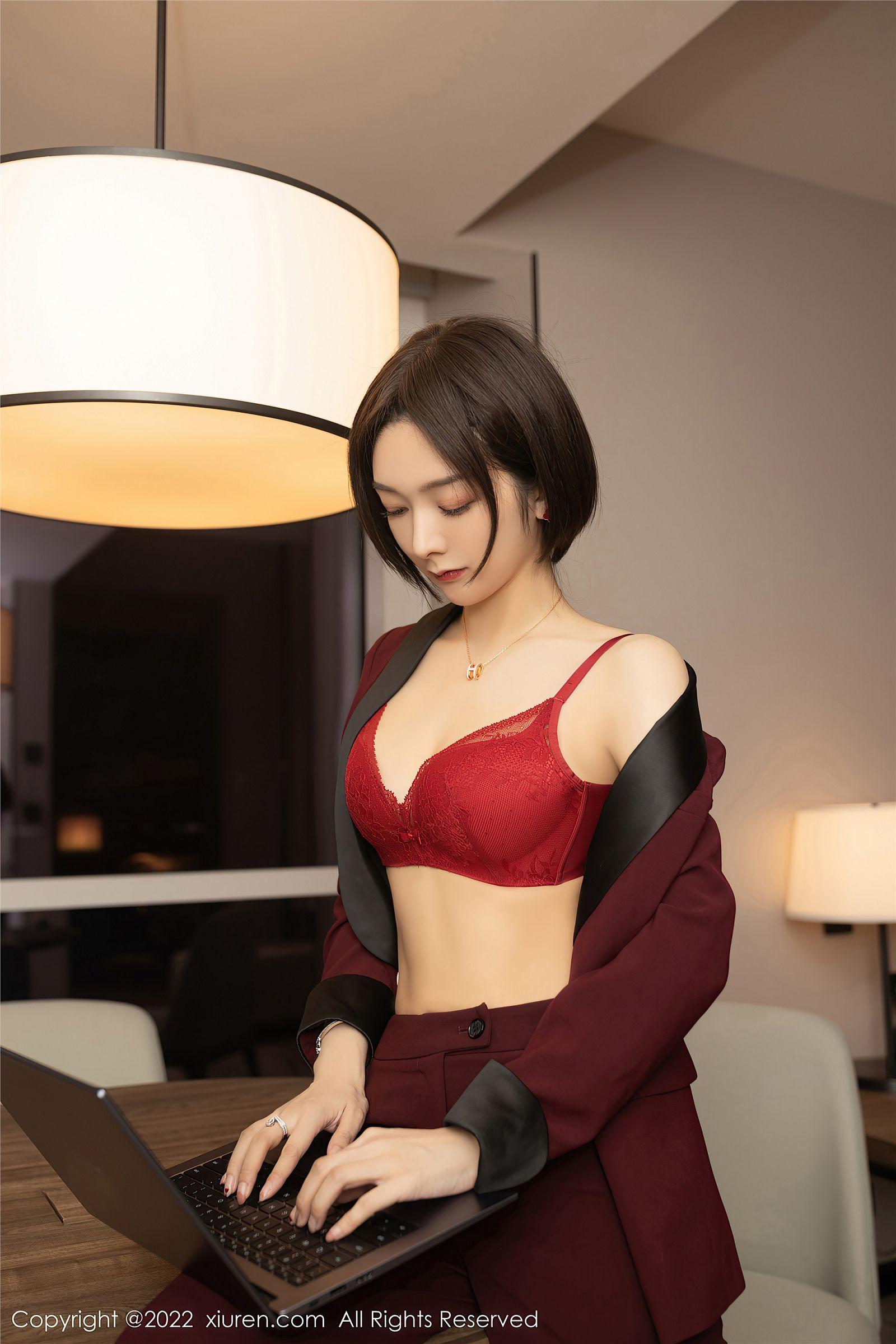 [XIUREN秀人网] 2022.06.07 NO.5111 Angela00_p025