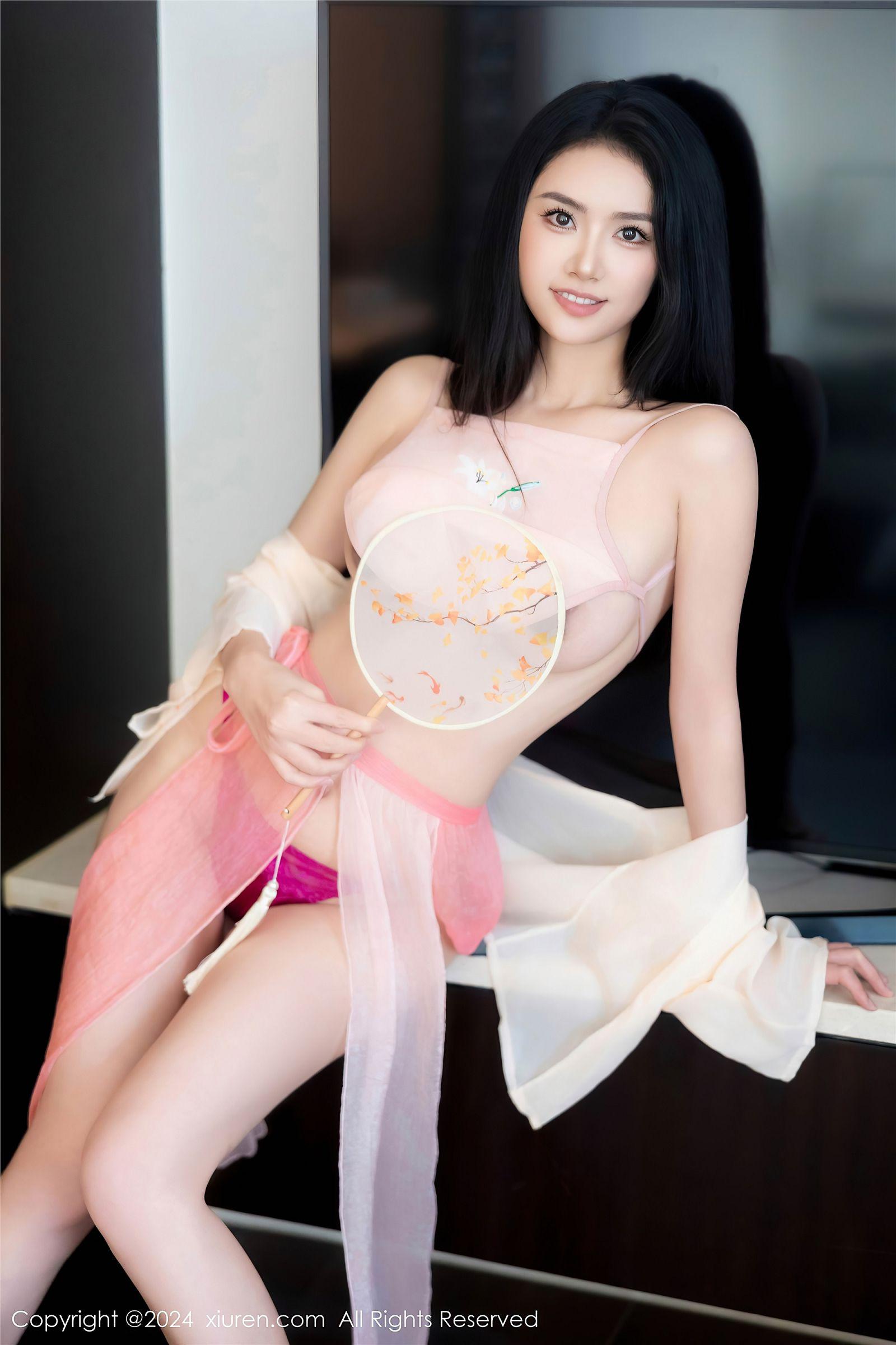 [XIUREN秀人网] 2024.12.03 NO.9542 方子萱_p003