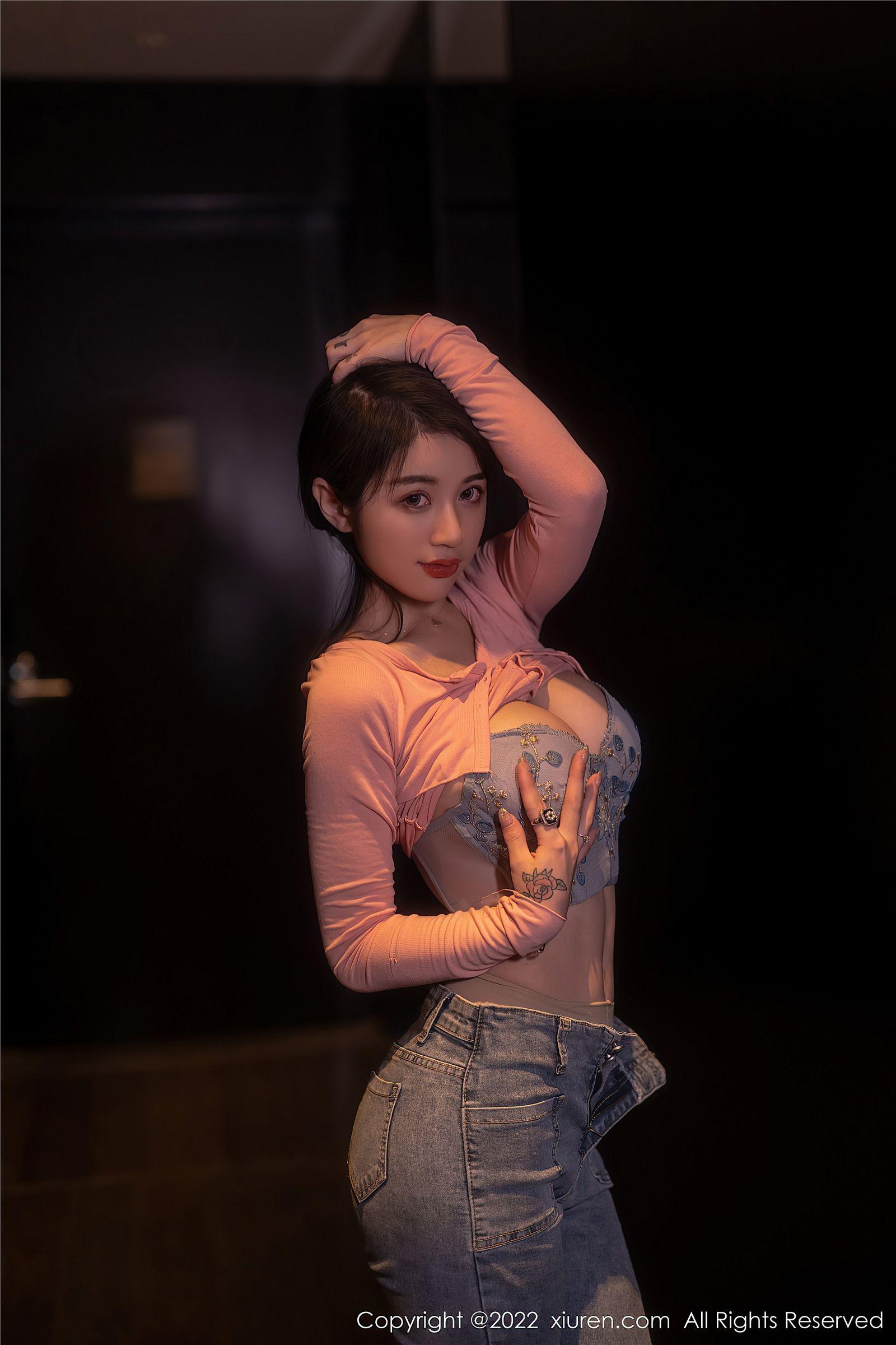 [XIUREN秀人网] 2022.08.29 NO.5506 美七Mia_p012