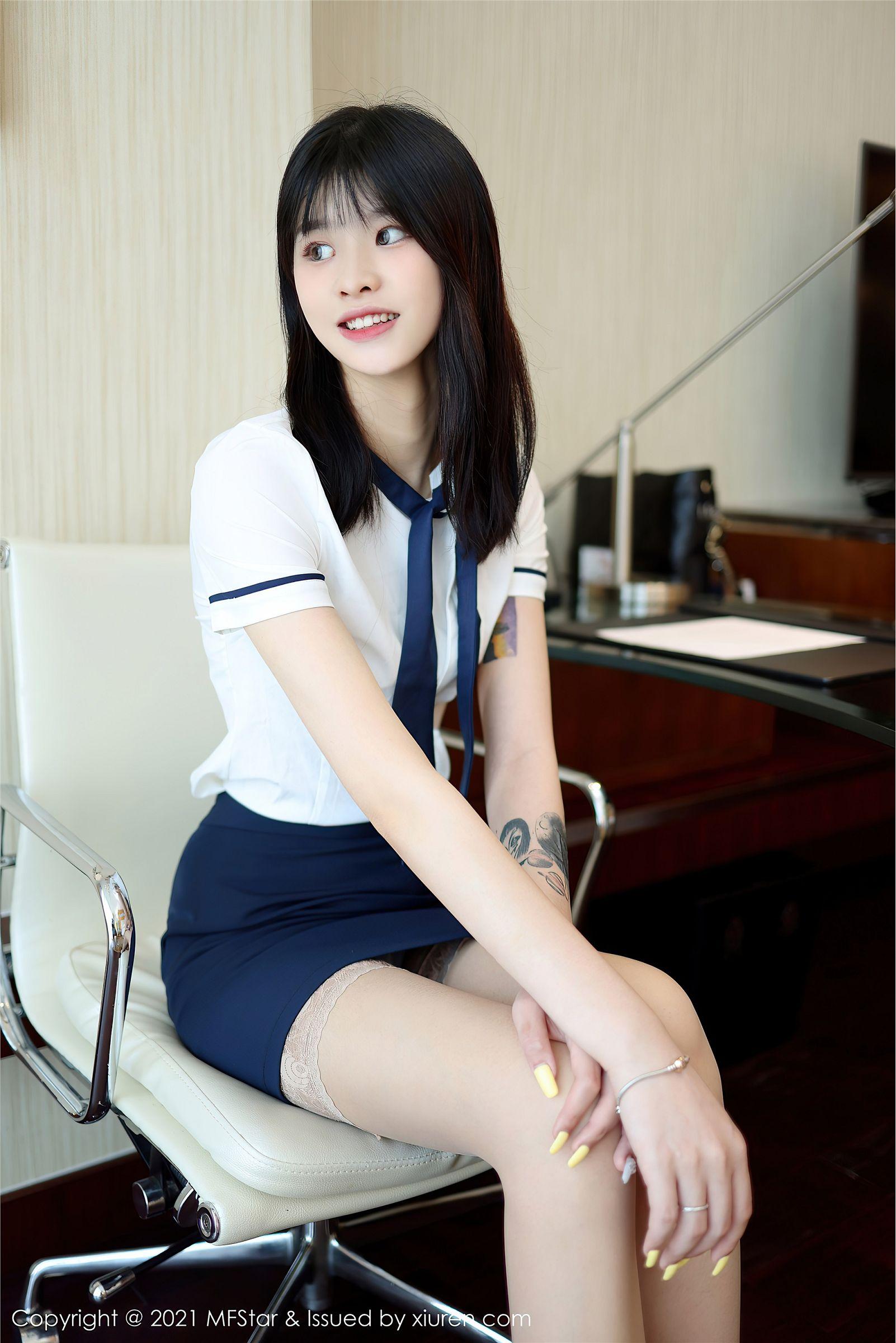 [MFStar模范学院] 2021.07.23 NO.516 77qiqi_p038
