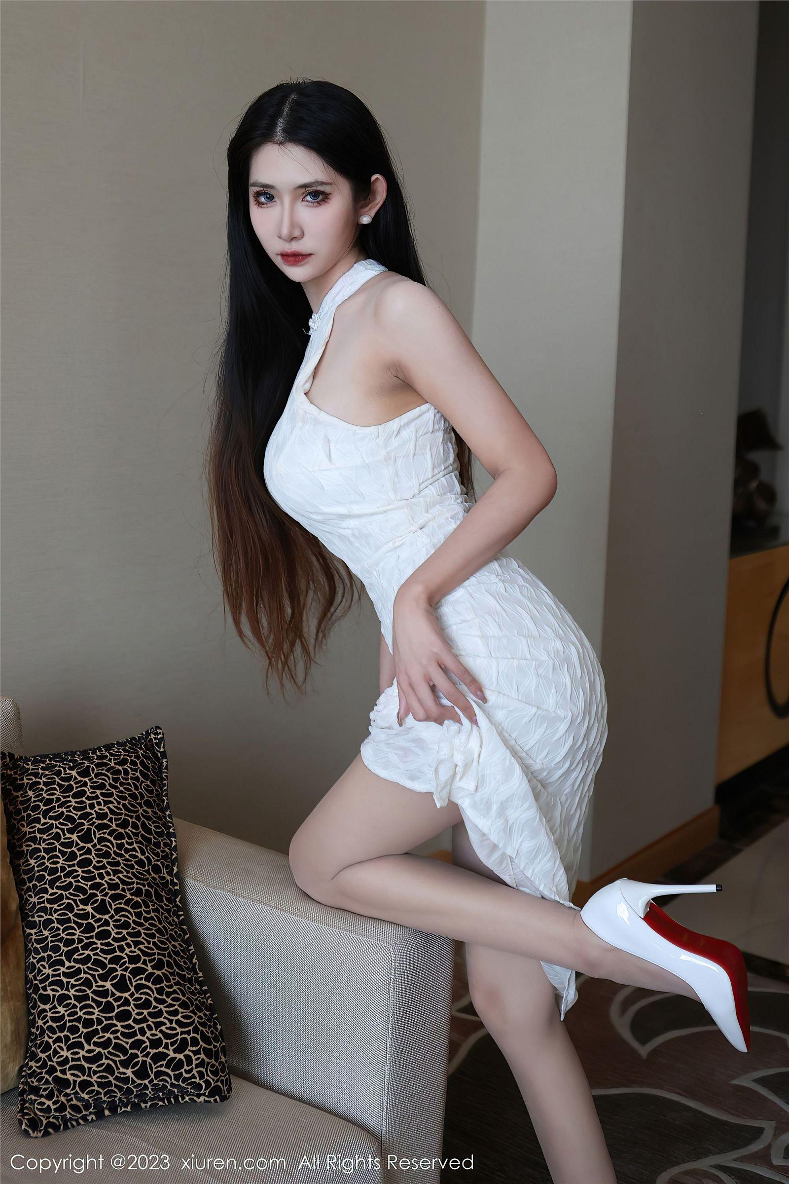 [XIUREN秀人网] 2023.03.20 No.6438 依娜Yina_p028