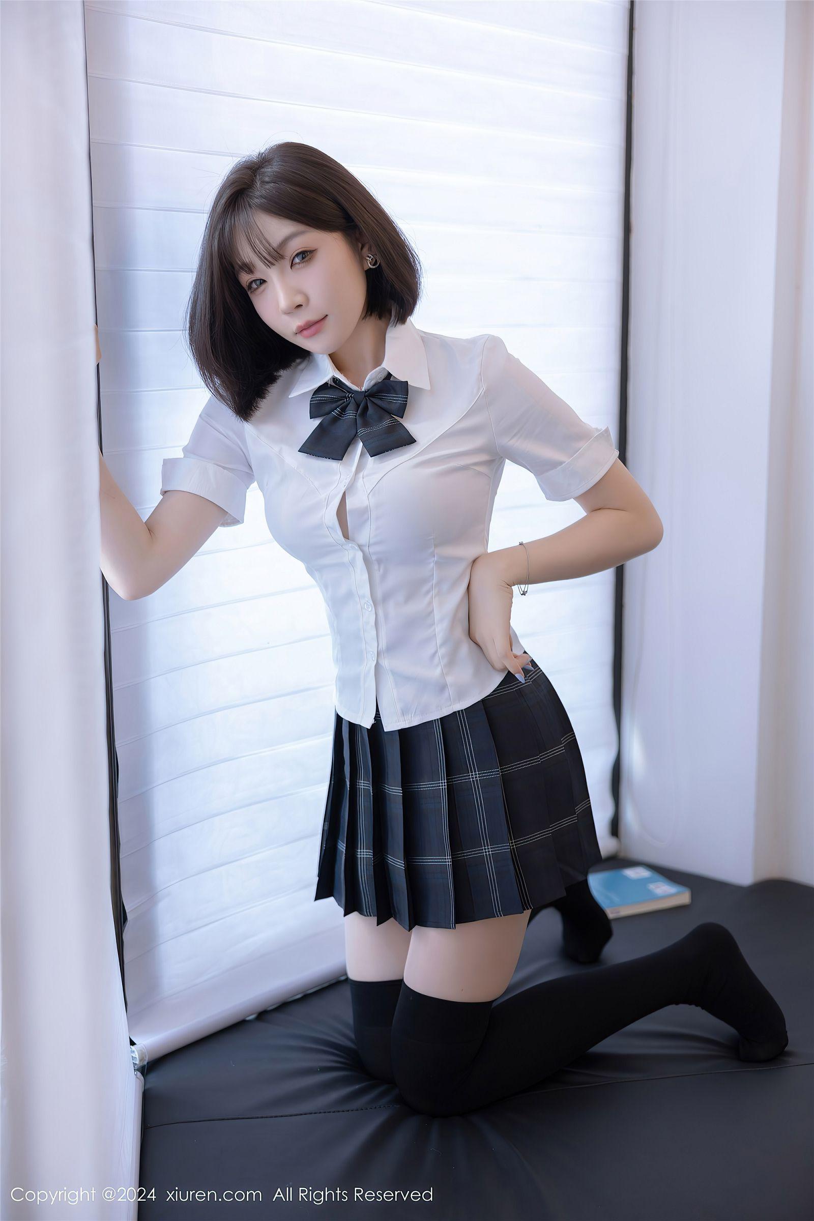 [XIUREN秀人网] 2024.07.01 NO.8785 徐莉芝Booty_p018