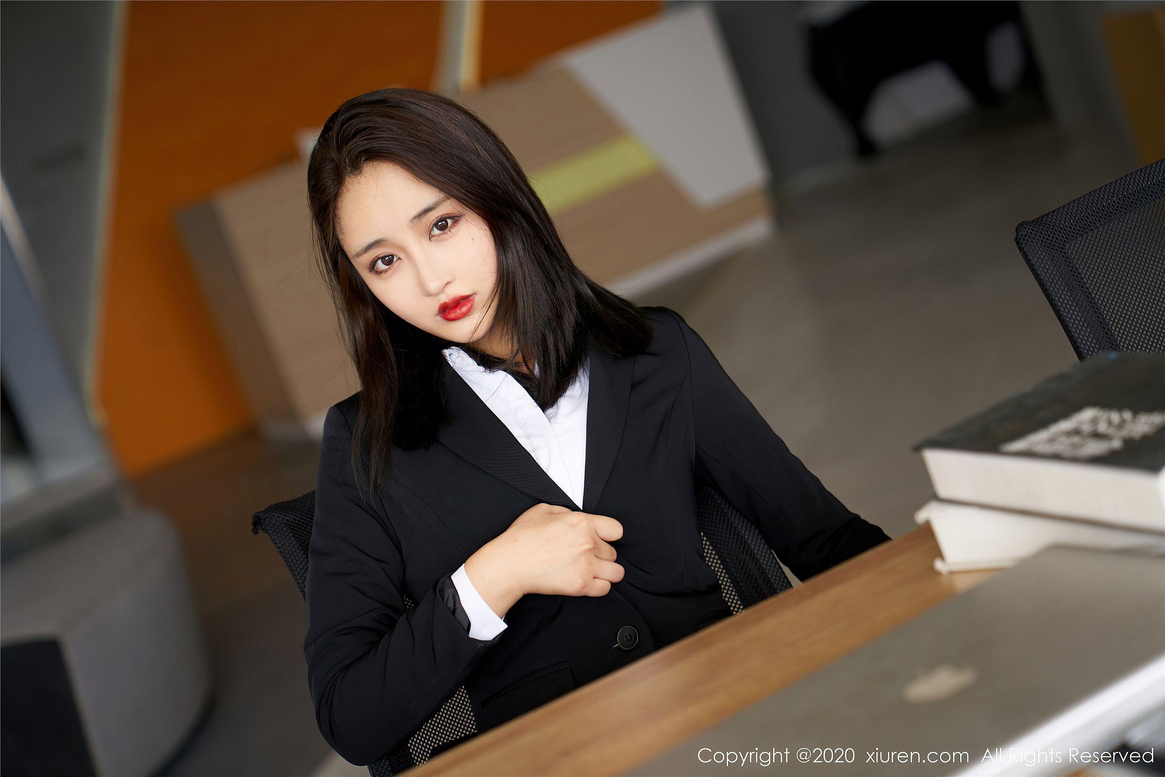 [XIUREN秀人网] 2020.07.31 NO.2392 林子欣Freya_p043