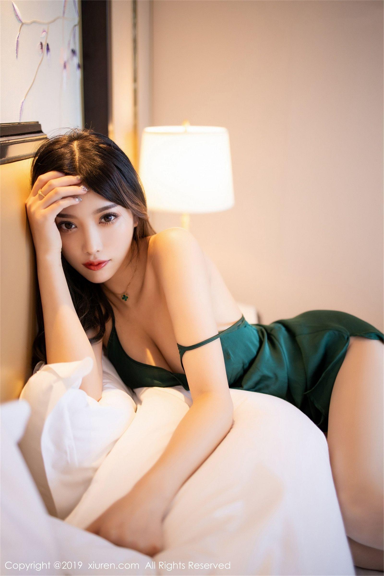 [XIUREN秀人网] 2019.07.23 NO.1567 杨晨晨sugar_p024