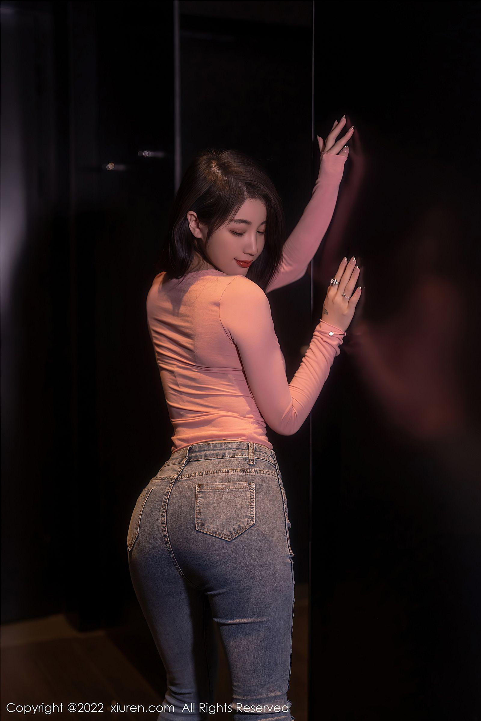 [XIUREN秀人网] 2022.08.29 NO.5506 美七Mia_p028