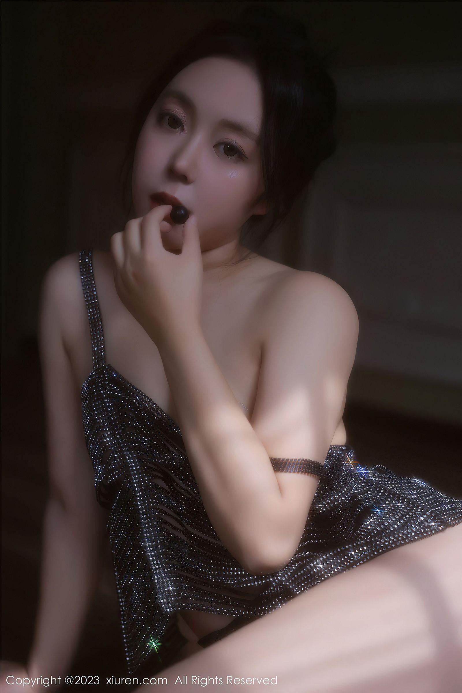 [XIUREN秀人网] 2023.04.20 NO.6601 露露luncy 万宁旅拍_p031