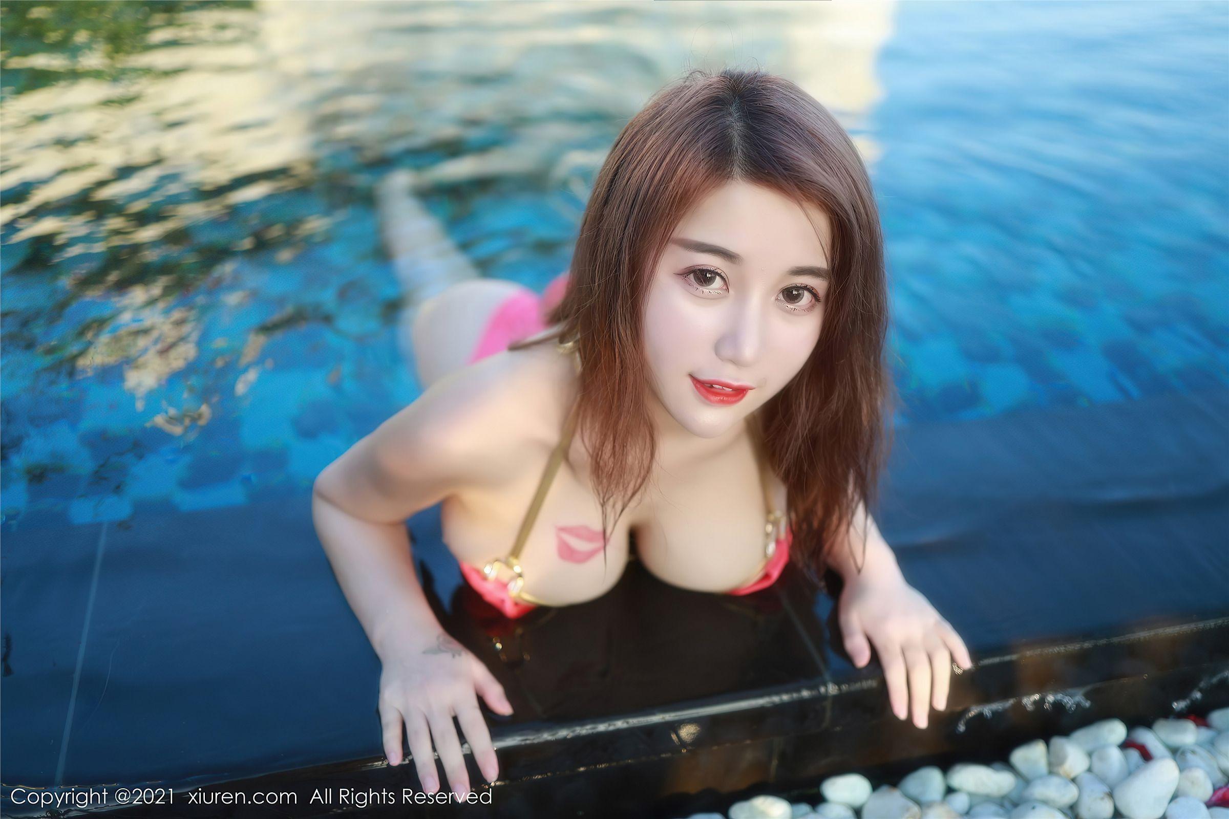 [XIUREN秀人网] 2021.01.05 NO.2972 美七Mia_p035