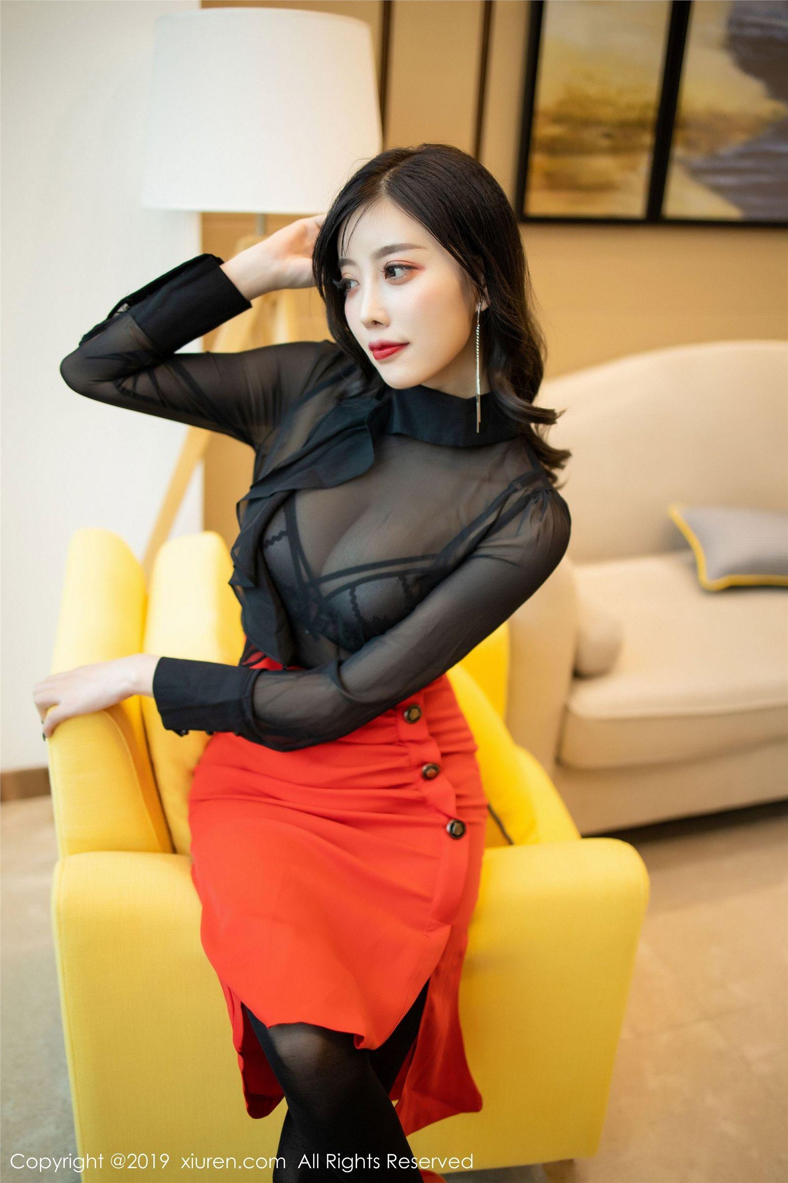 [XIUREN秀人网] 2019.11.07 NO.1778 极致穿透力的视觉魅惑 杨晨晨sugar_p016