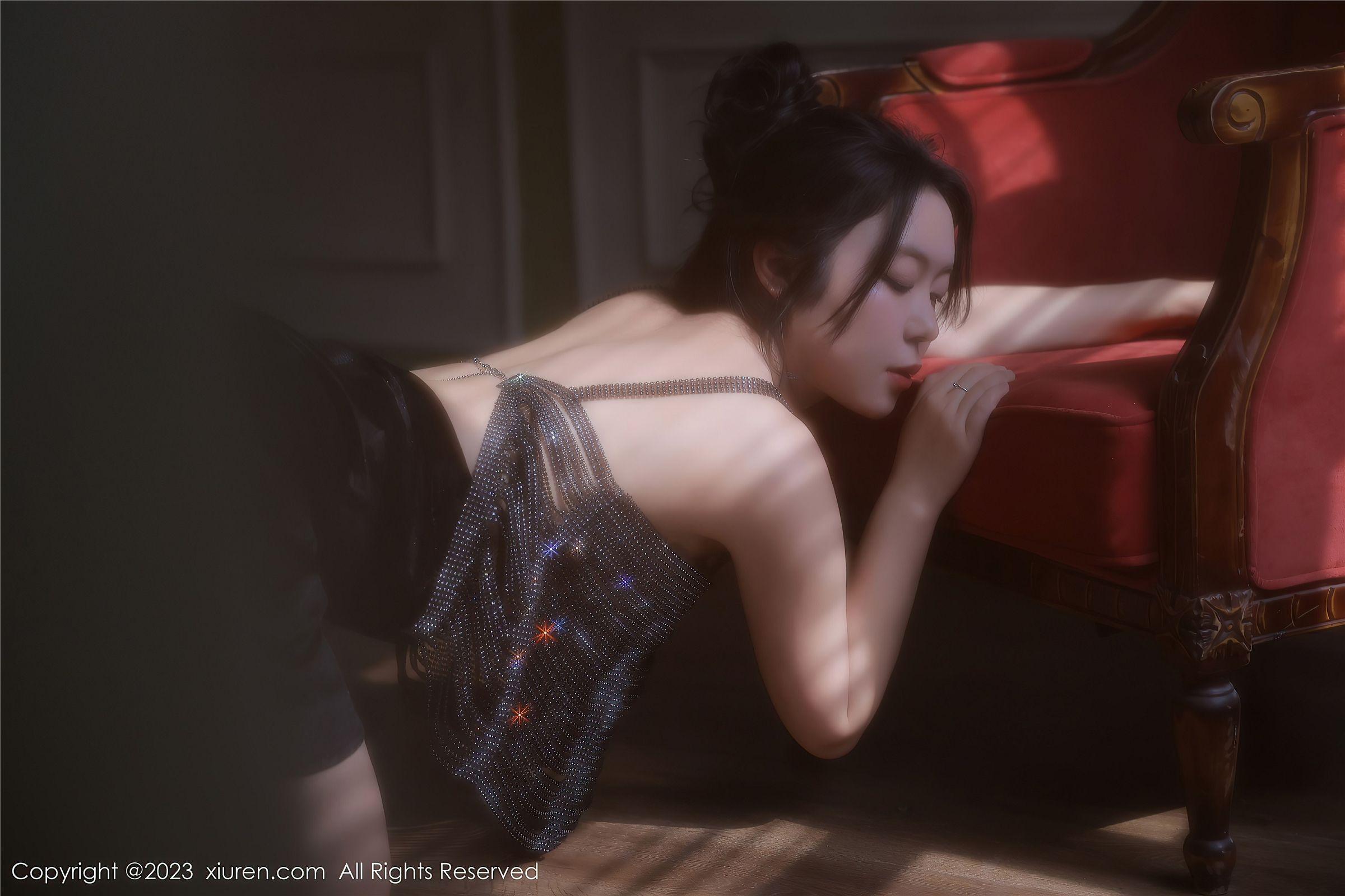 [XIUREN秀人网] 2023.04.20 NO.6601 露露luncy 万宁旅拍_p037
