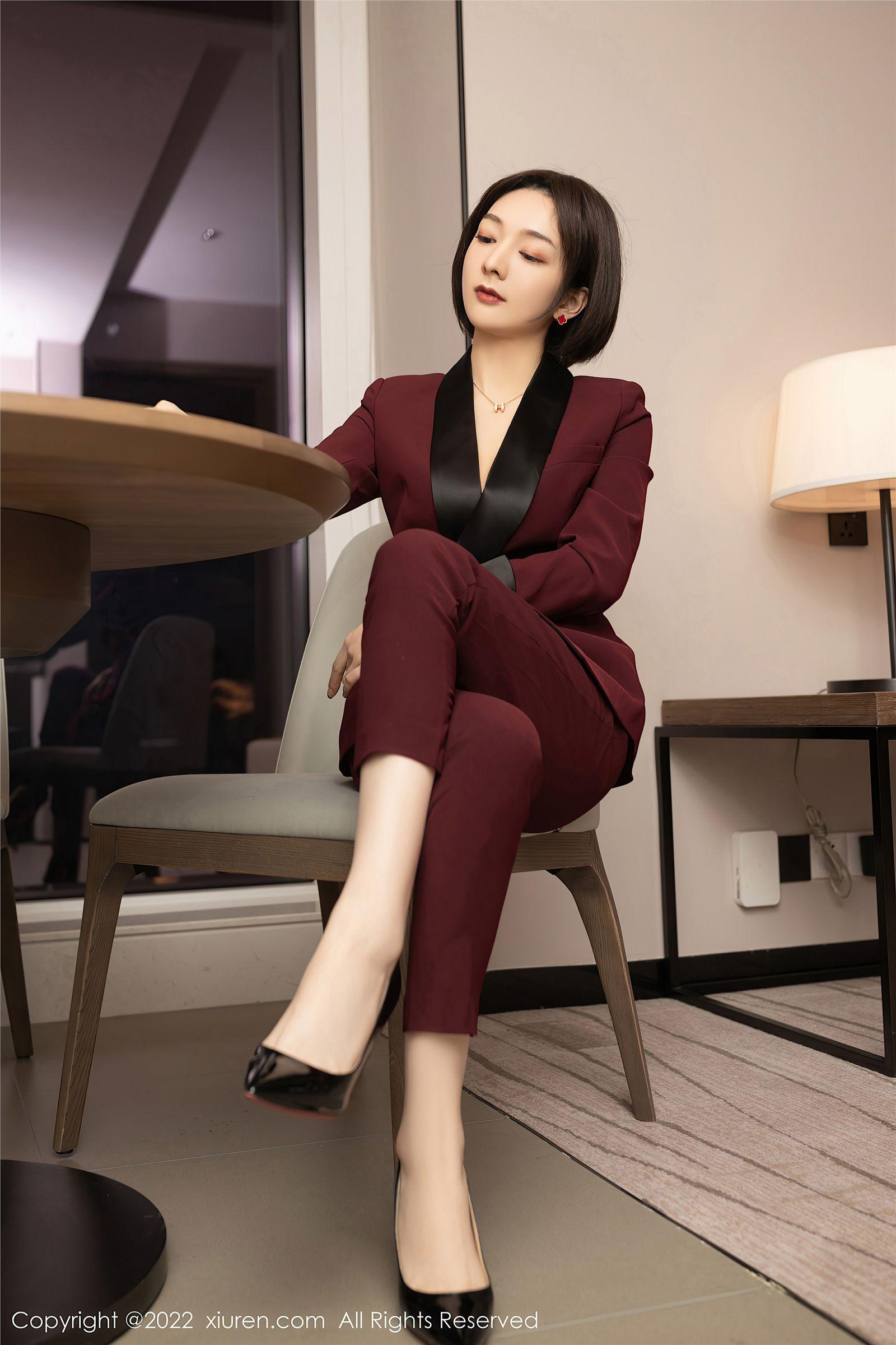 [XIUREN秀人网] 2022.06.07 NO.5111 Angela00_p008