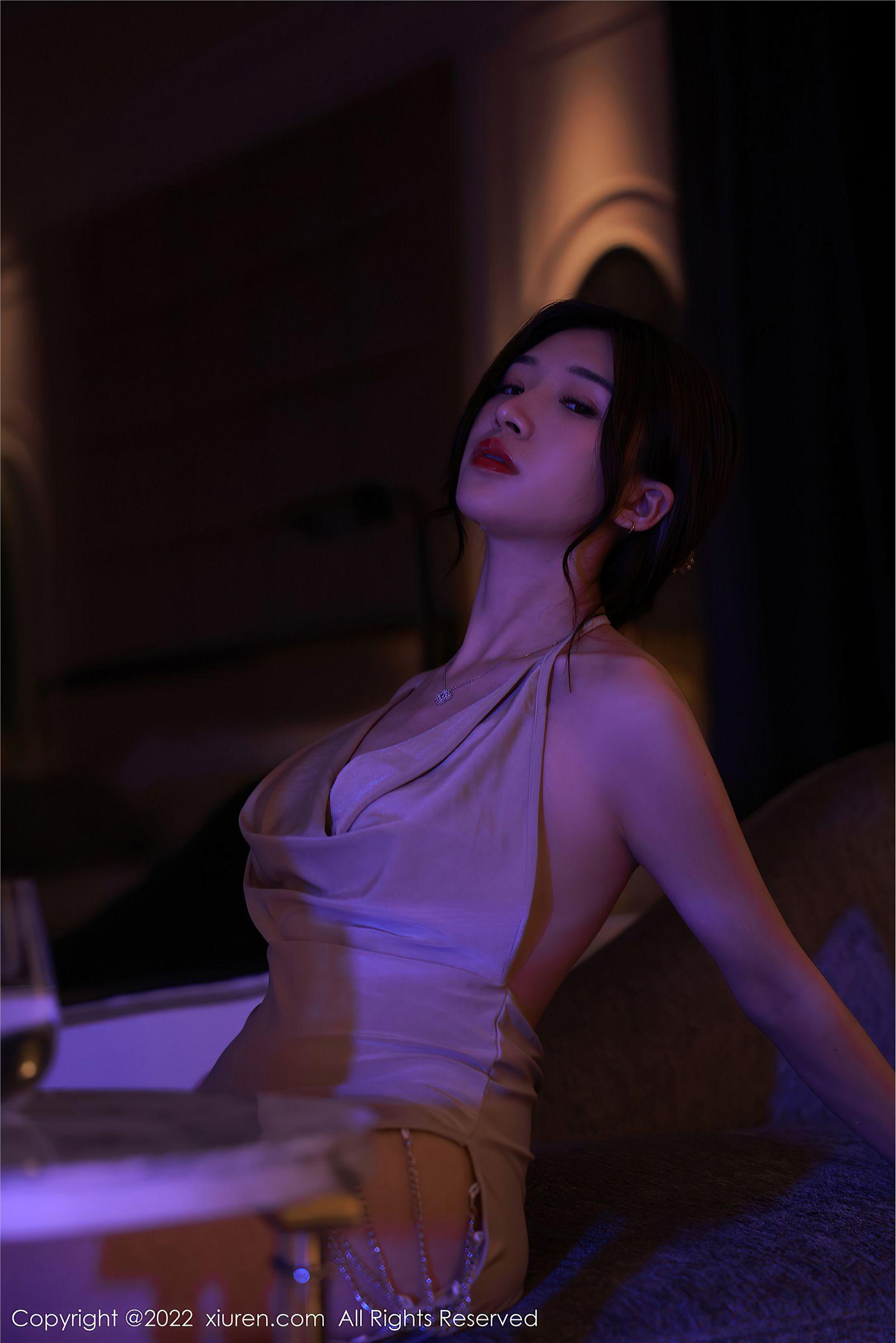 [XIUREN秀人网] 2022.08.08 NO.5400 Hebe韩心雨_p012