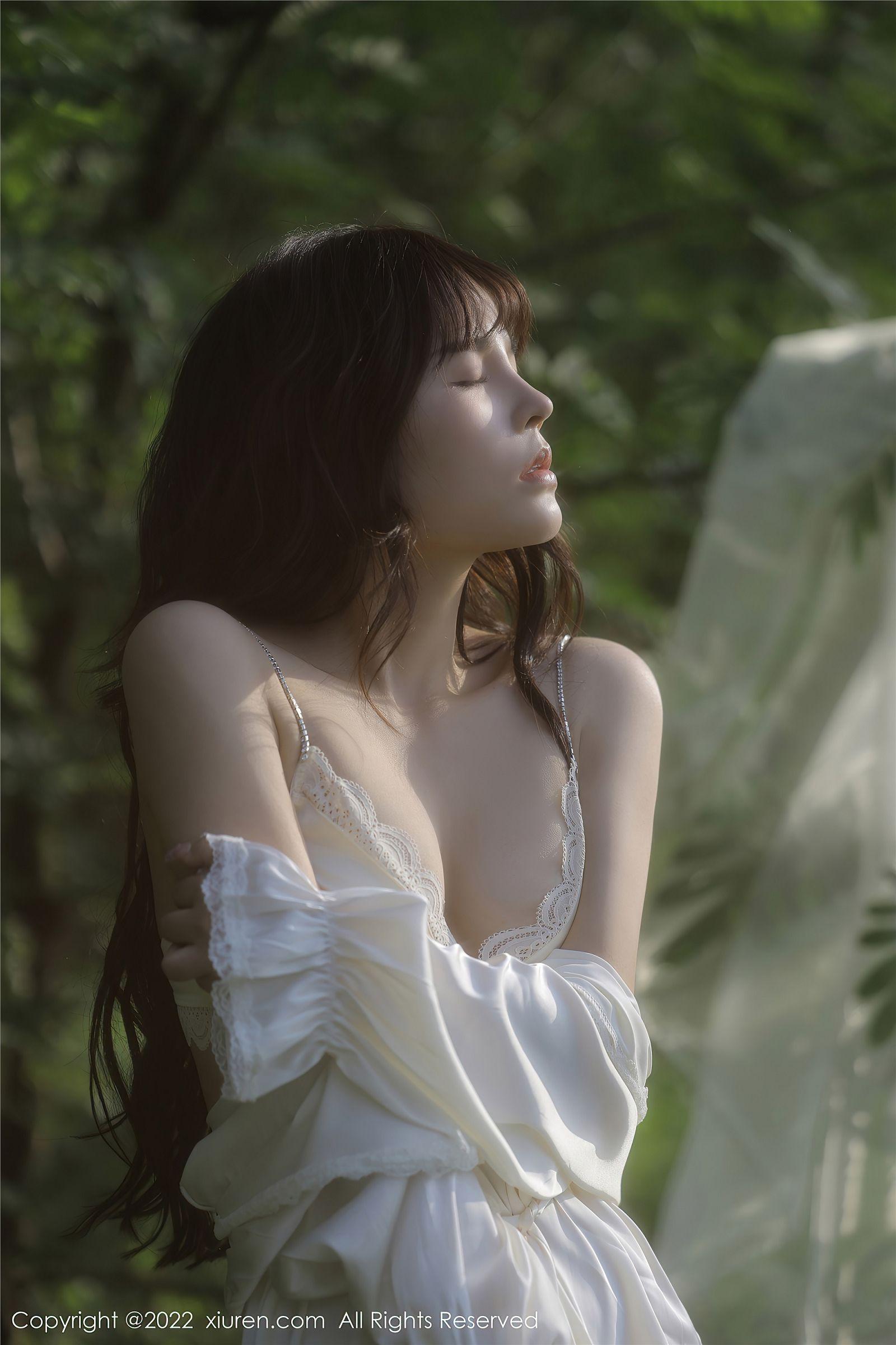 [XIUREN秀人网] 2022.06.02 NO.5098 许嘉欣_p005