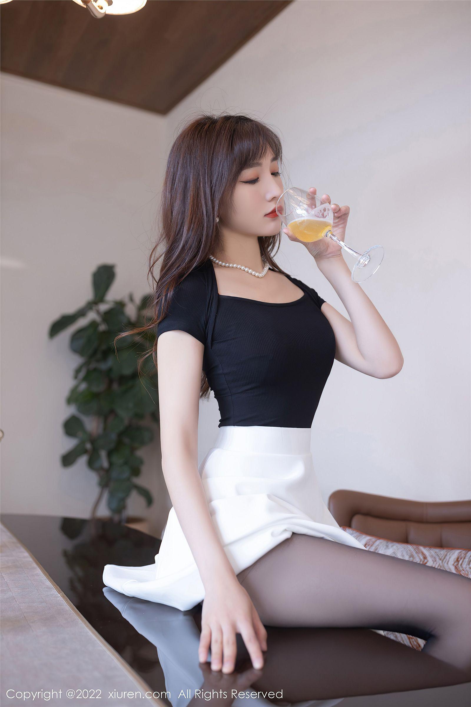 [XIUREN秀人网] 2022.06.01 NO.5095 陆萱萱_p023