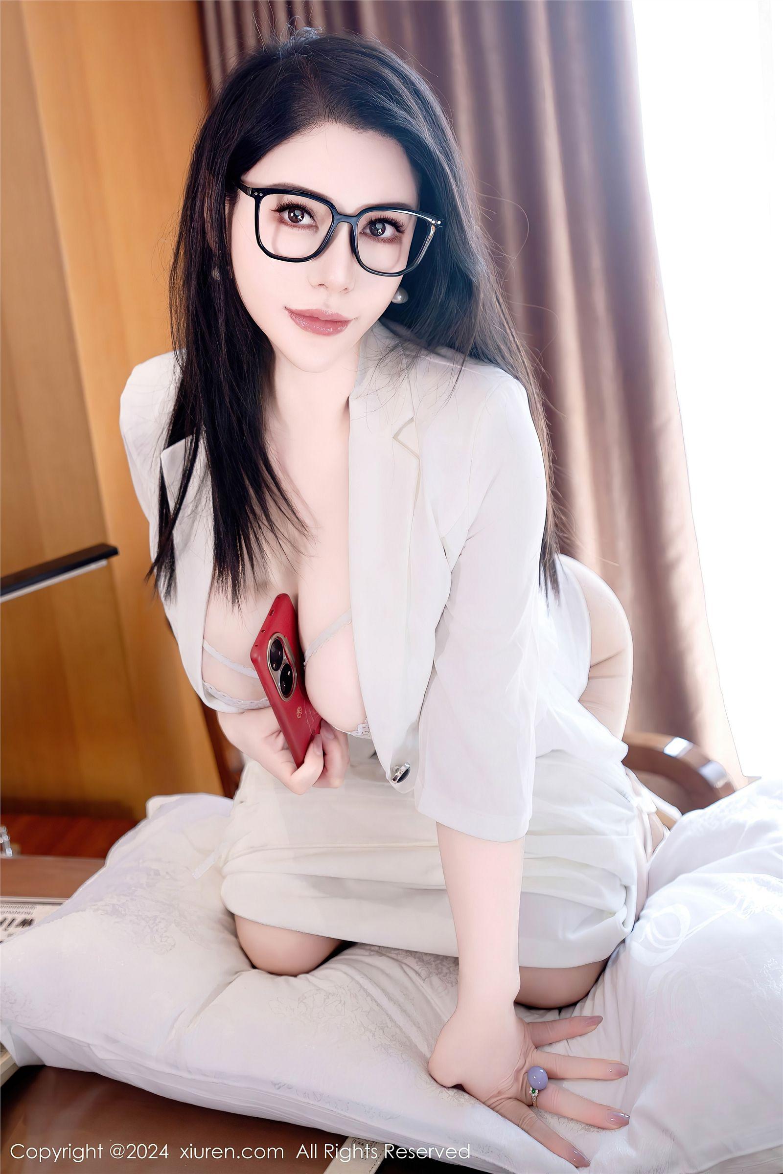 [XIUREN秀人网] 2024.01.24 NO.8008 悦悦姐_p013