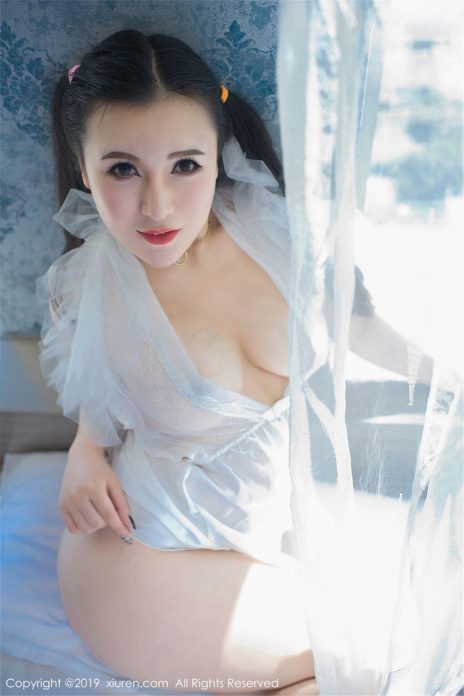[XIUREN秀人网] 2019.08.01 NO.1588 伊诺_p025