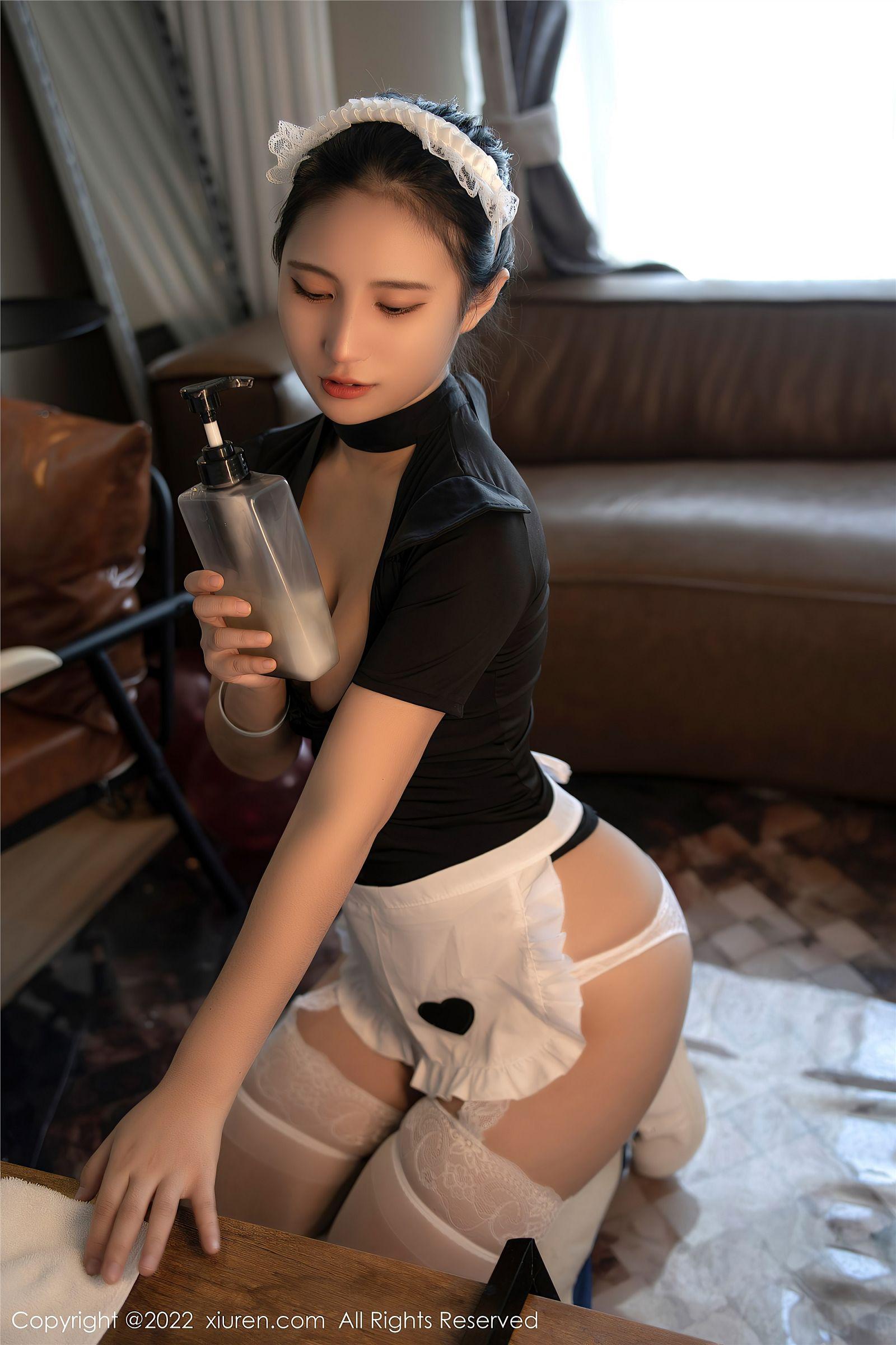 [XIUREN秀人网] 2022.02.08 NO.4554 久久Aimee_p015
